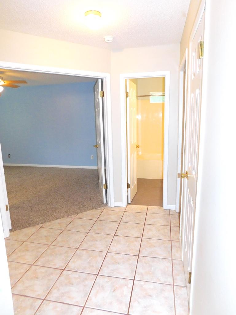 PARKWOOD LANE BLUEWATER BAY - Residential