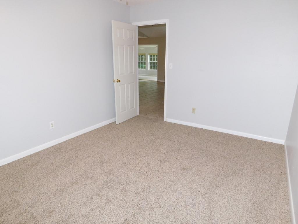 PARKWOOD LANE BLUEWATER BAY - Residential