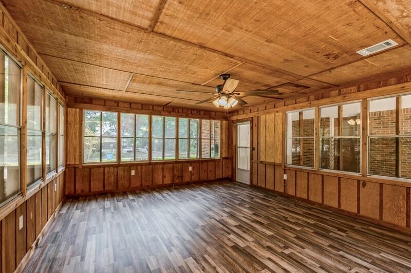 ADAMS POWELL - Residential