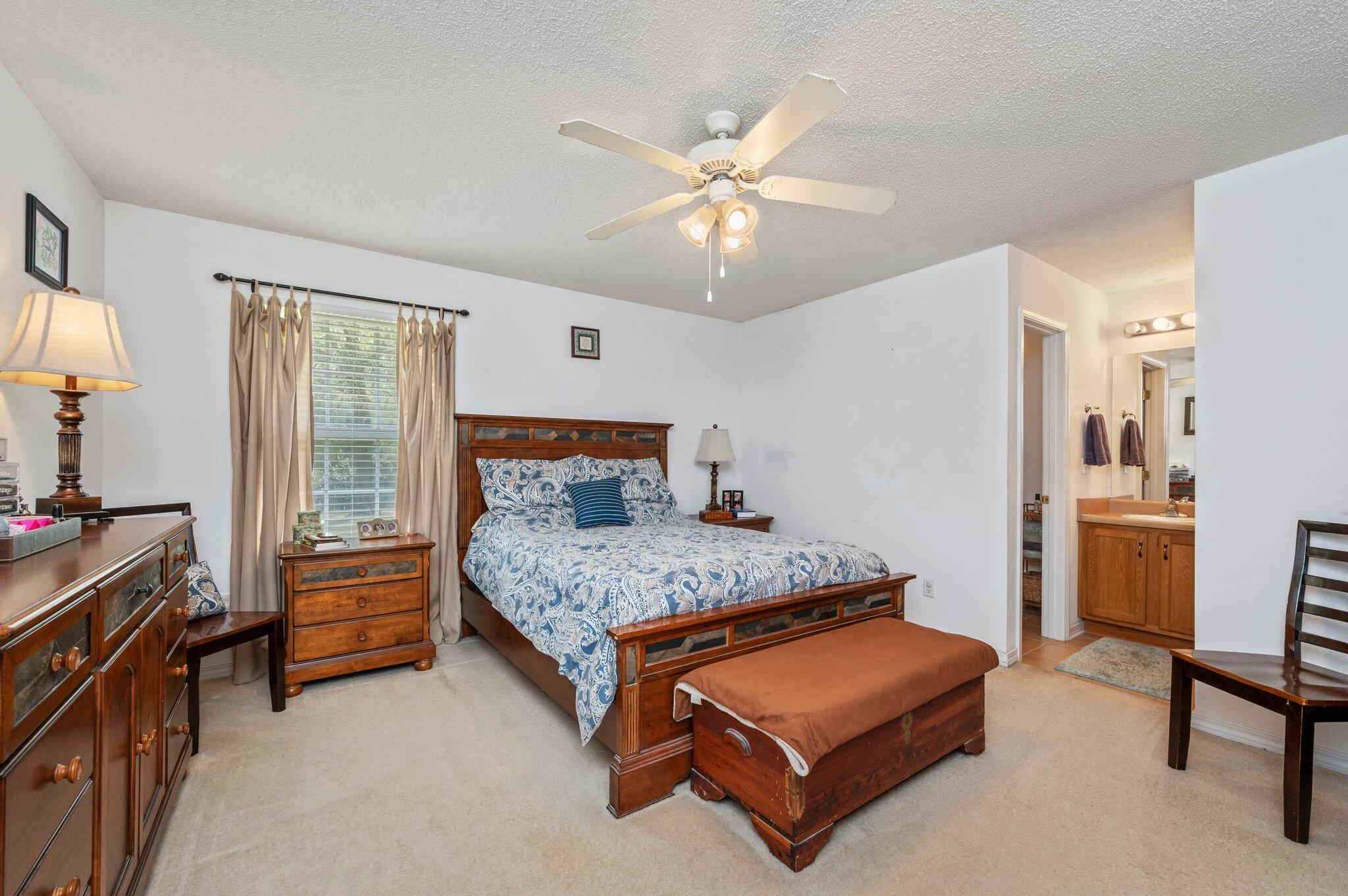 TRIPLE LAKES ESTATES - Residential