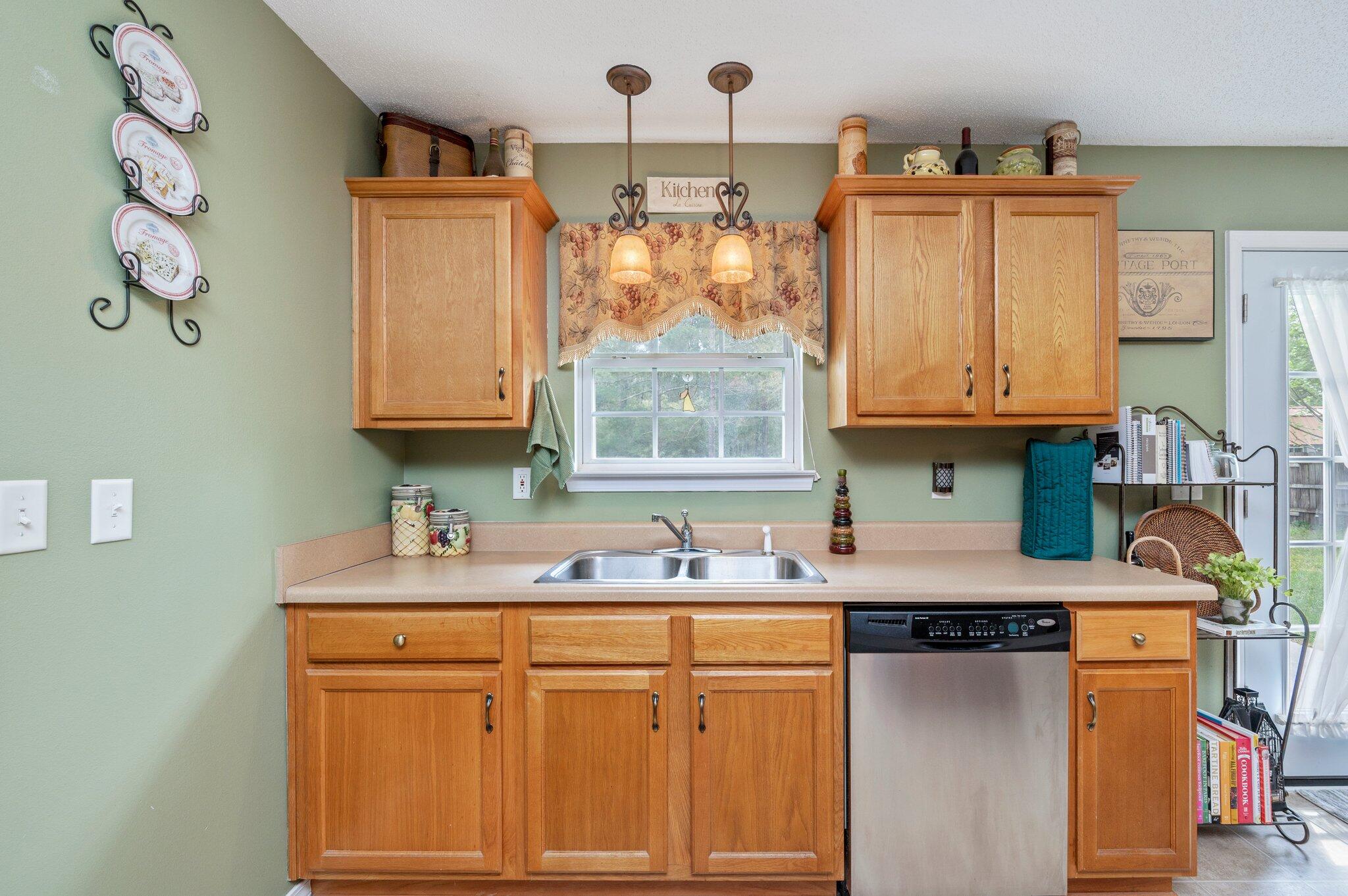 TRIPLE LAKES ESTATES - Residential