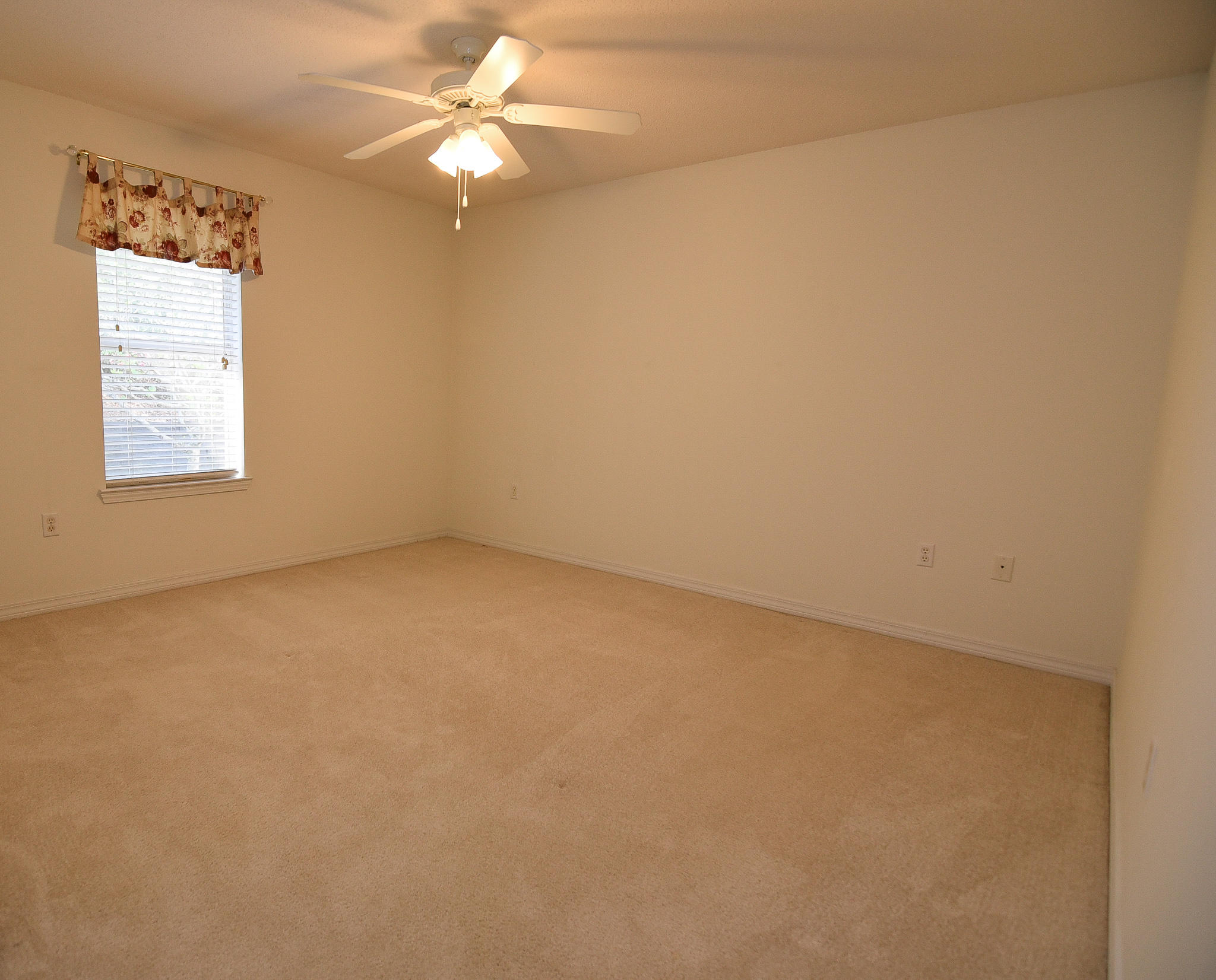 SILVER OAKS PH 1 - Residential