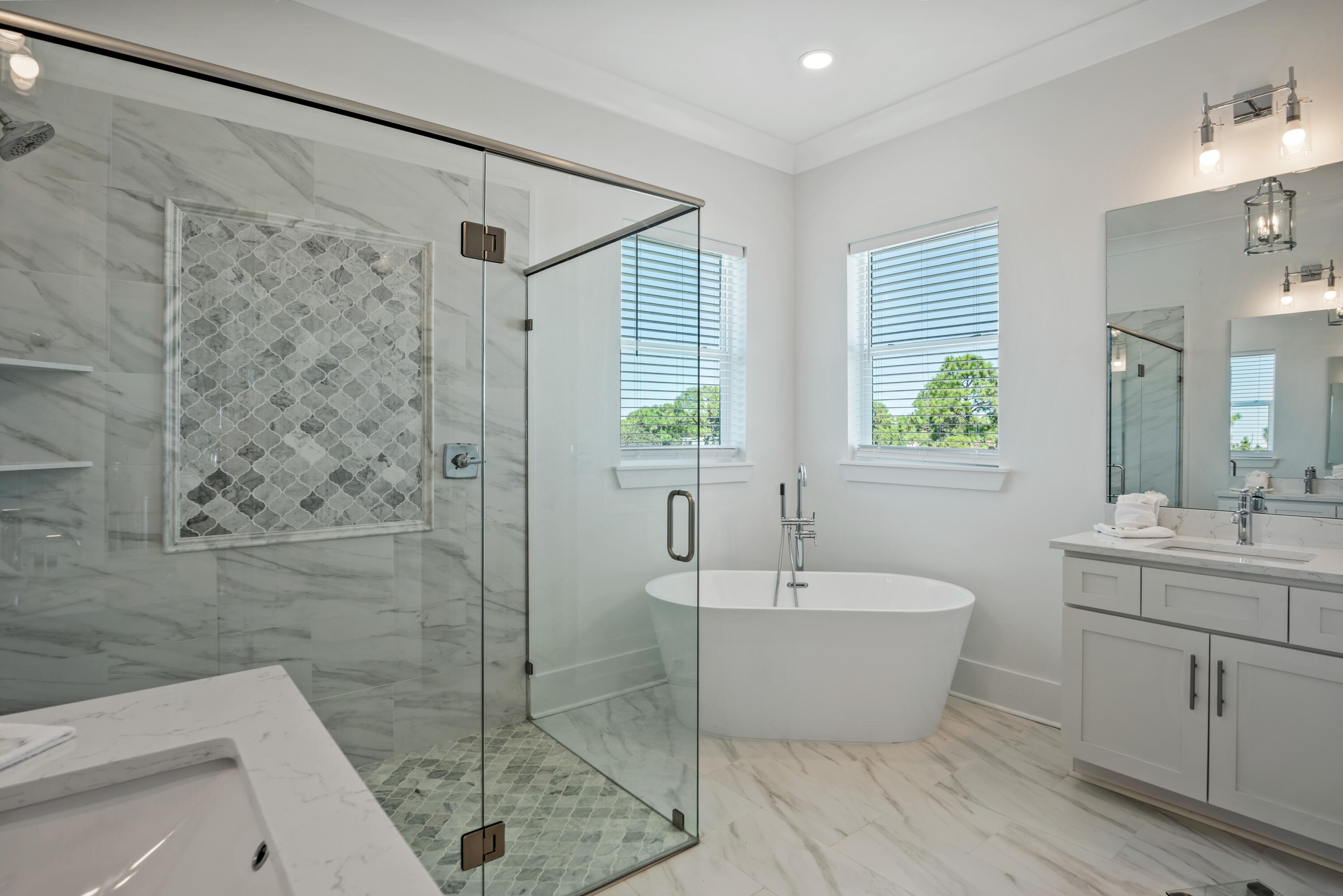 EMERALD WATERS VILLAGE - Residential