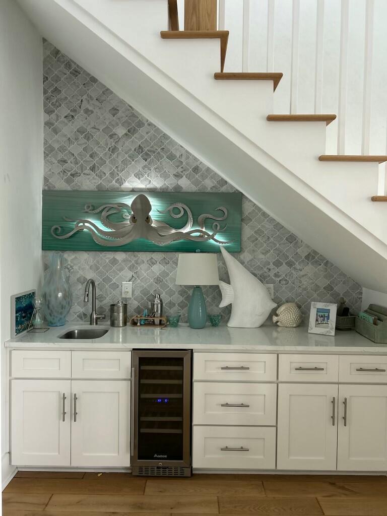 EMERALD WATERS VILLAGE - Residential