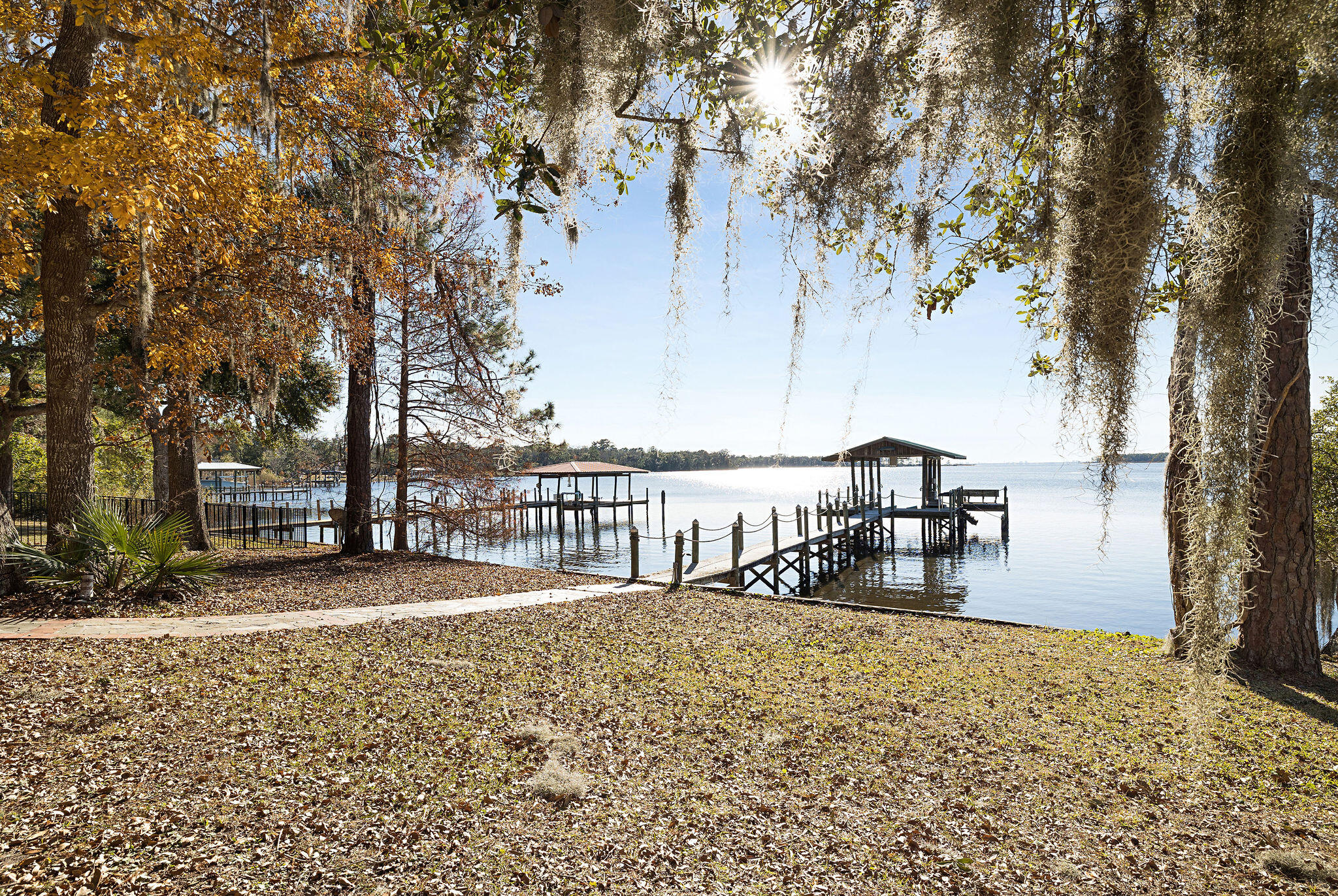 WATERVIEW COVE - Residential