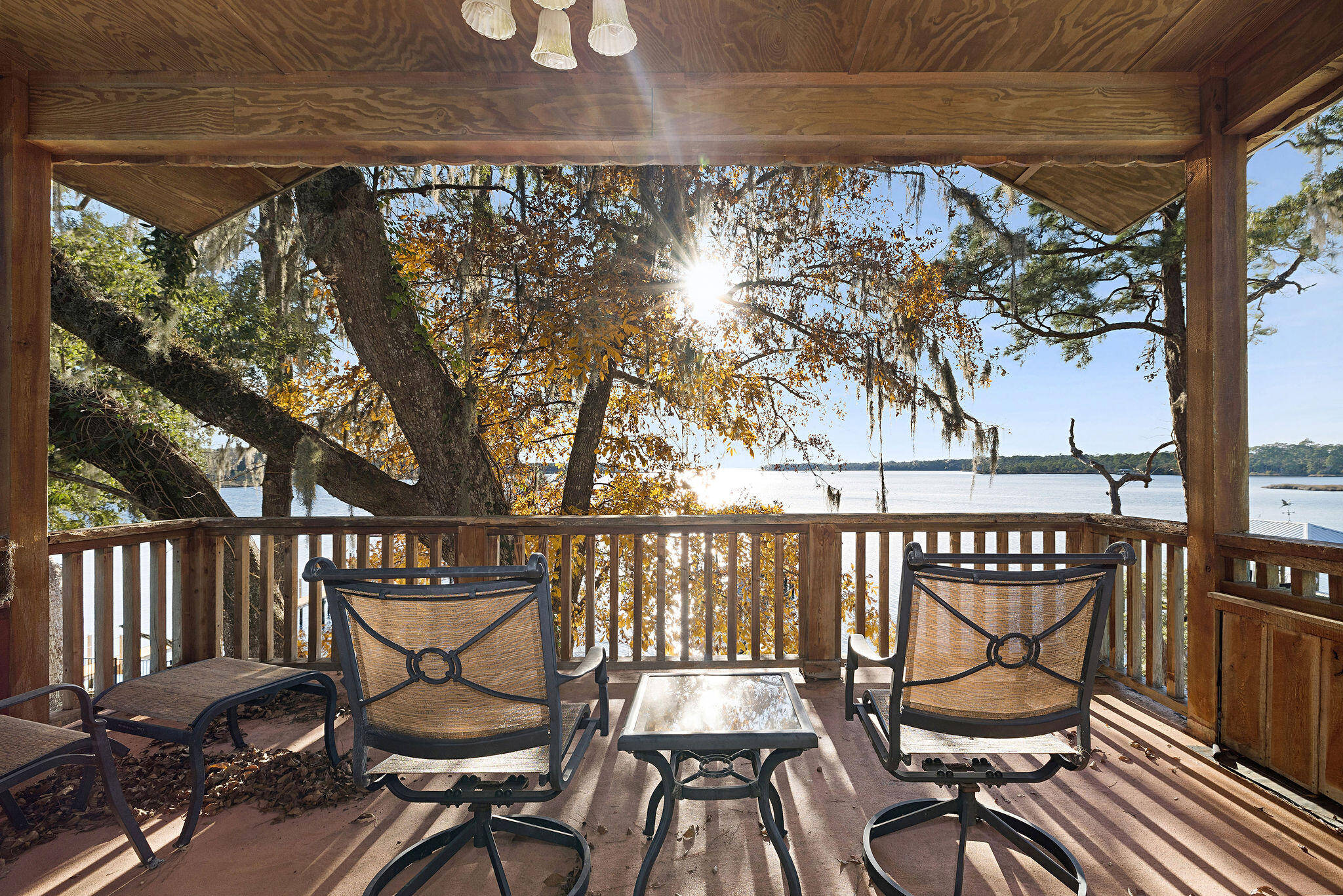 WATERVIEW COVE - Residential