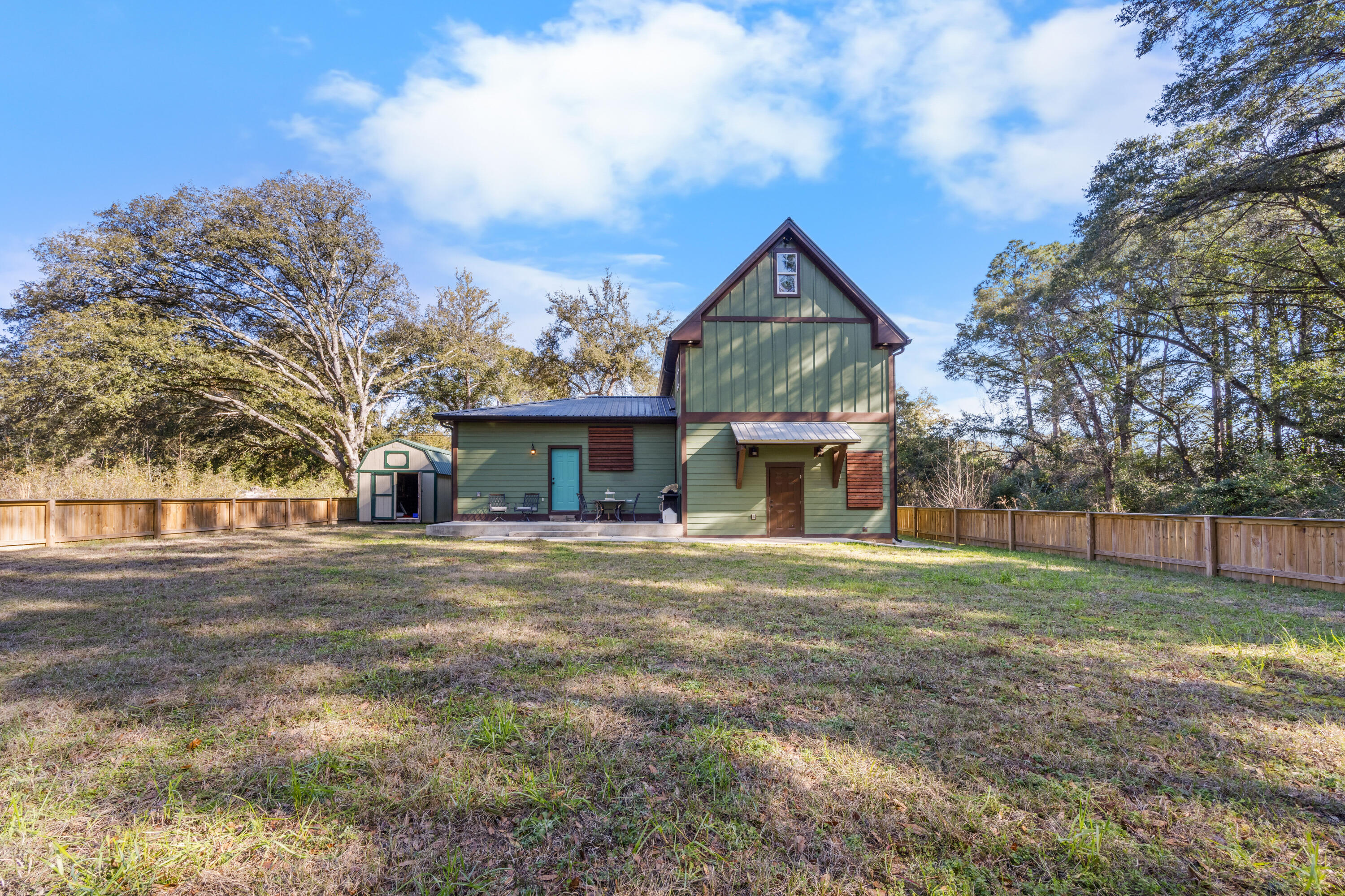 WINGARD ADDN BEG NW - Residential