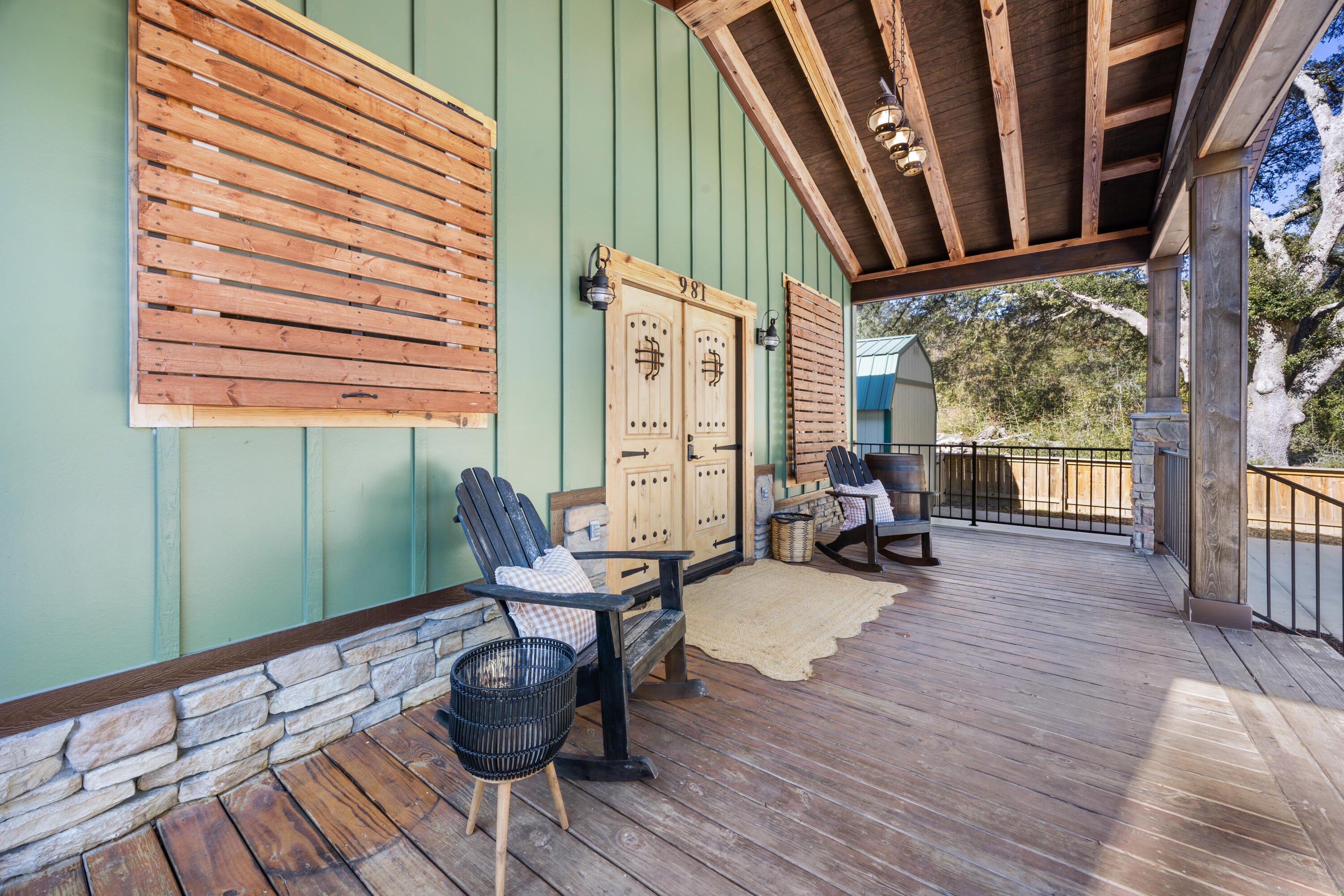 WINGARD ADDN BEG NW - Residential