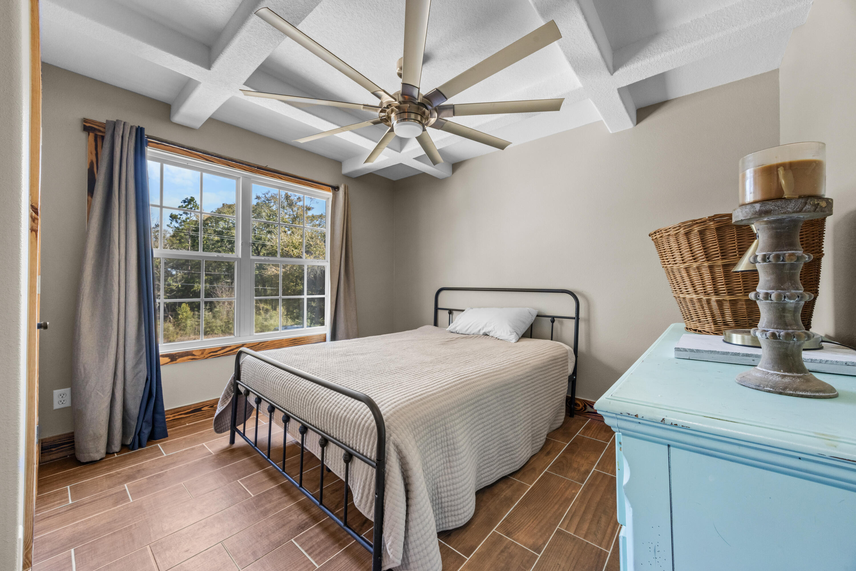 WINGARD ADDN BEG NW - Residential