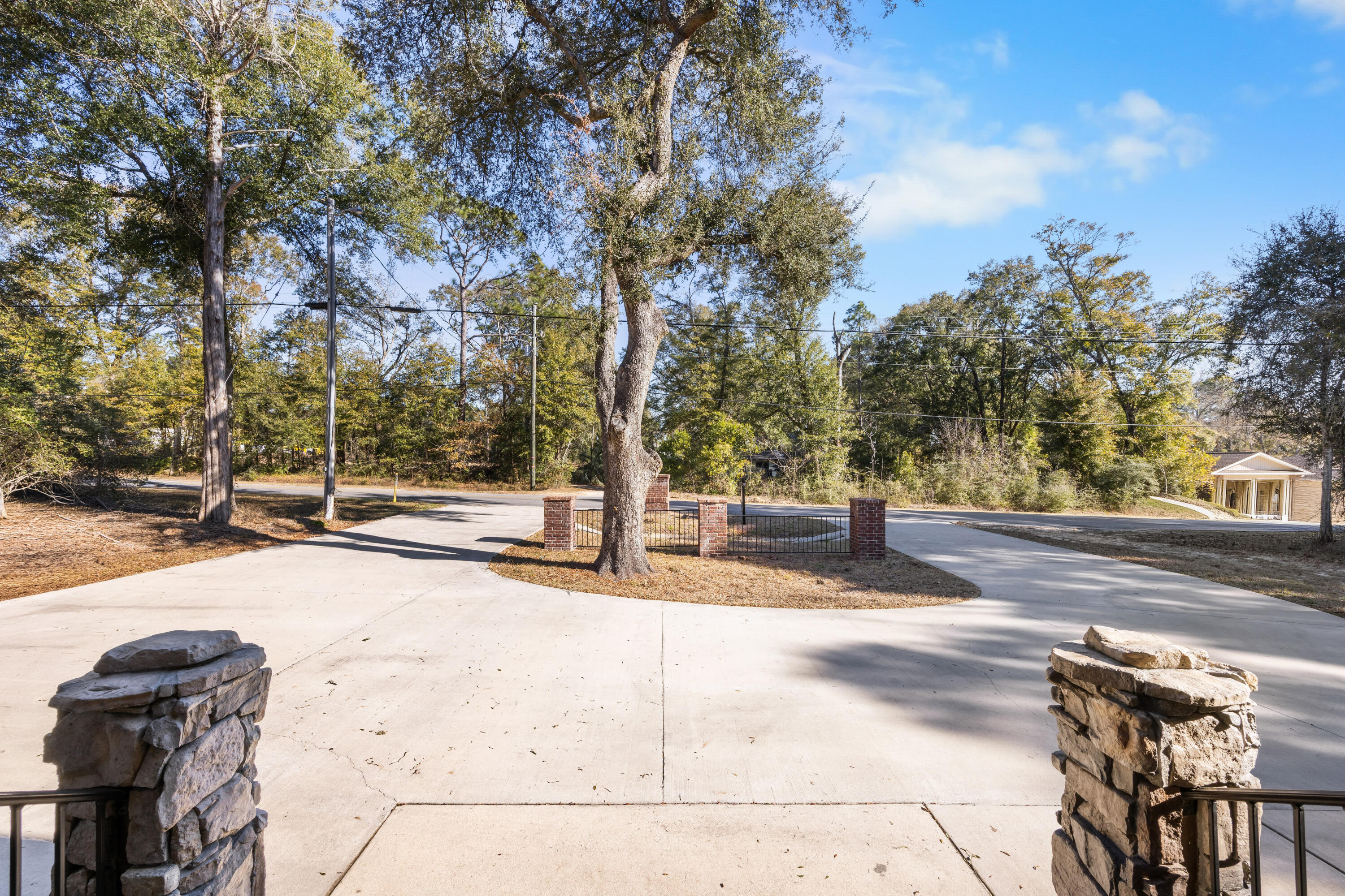 WINGARD ADDN BEG NW - Residential