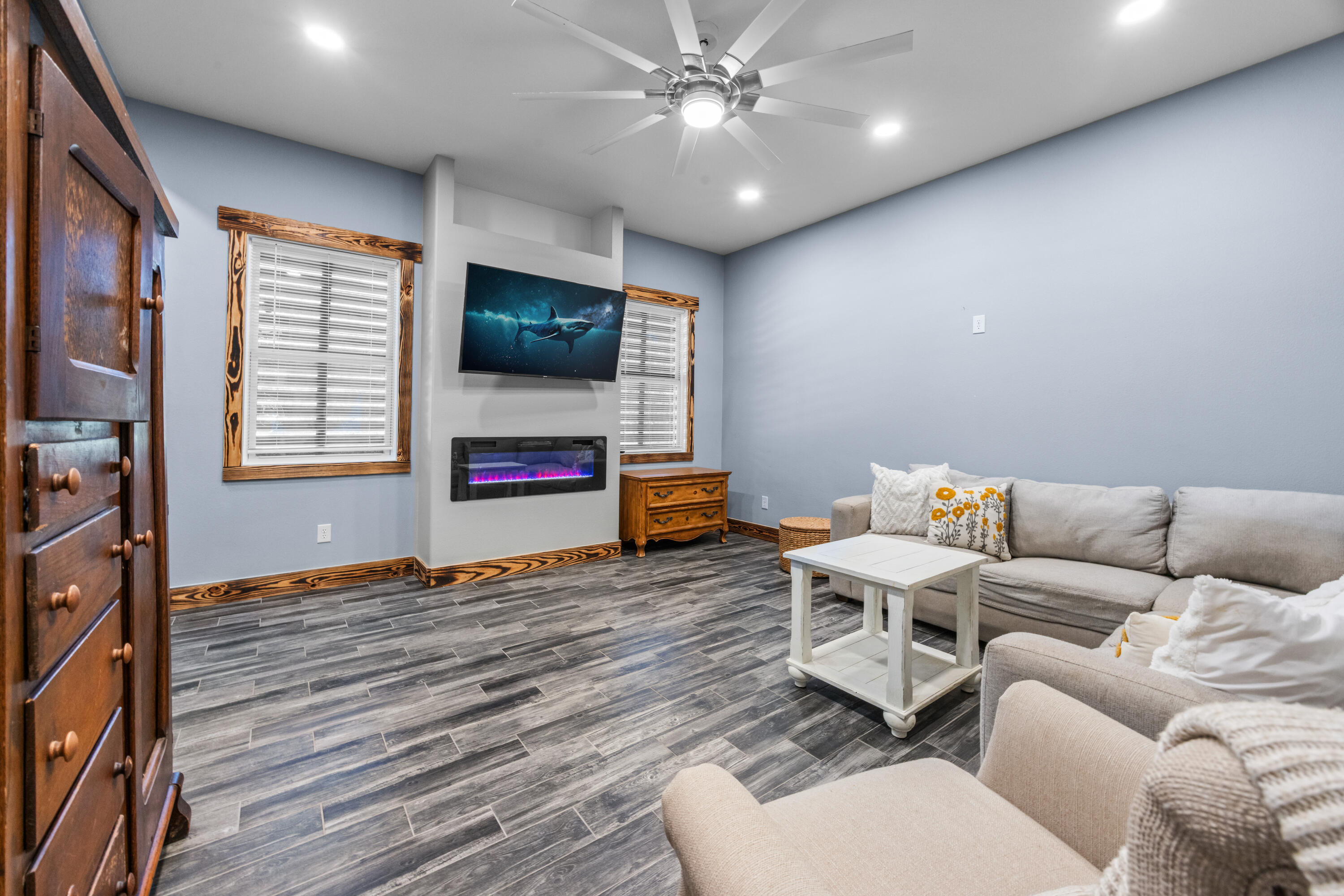 WINGARD ADDN BEG NW - Residential