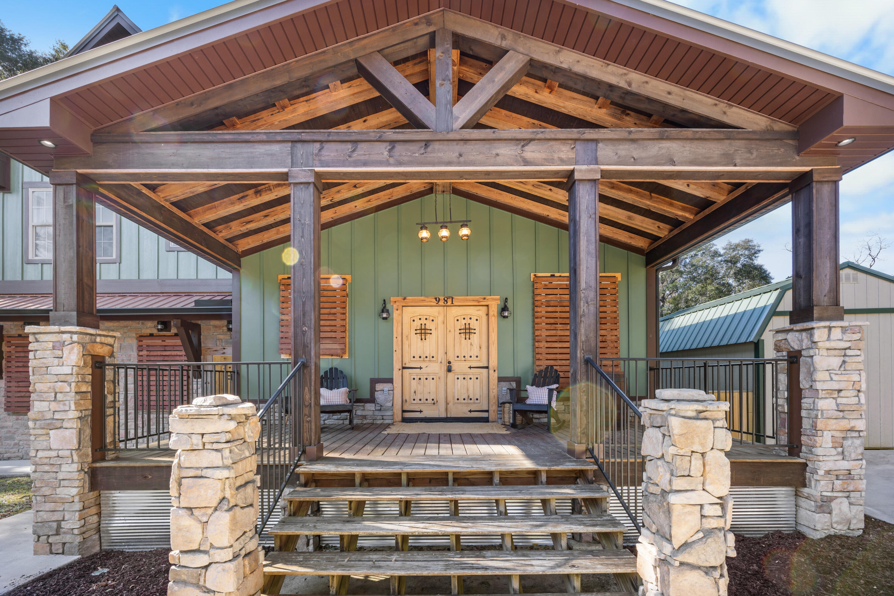 WINGARD ADDN BEG NW - Residential