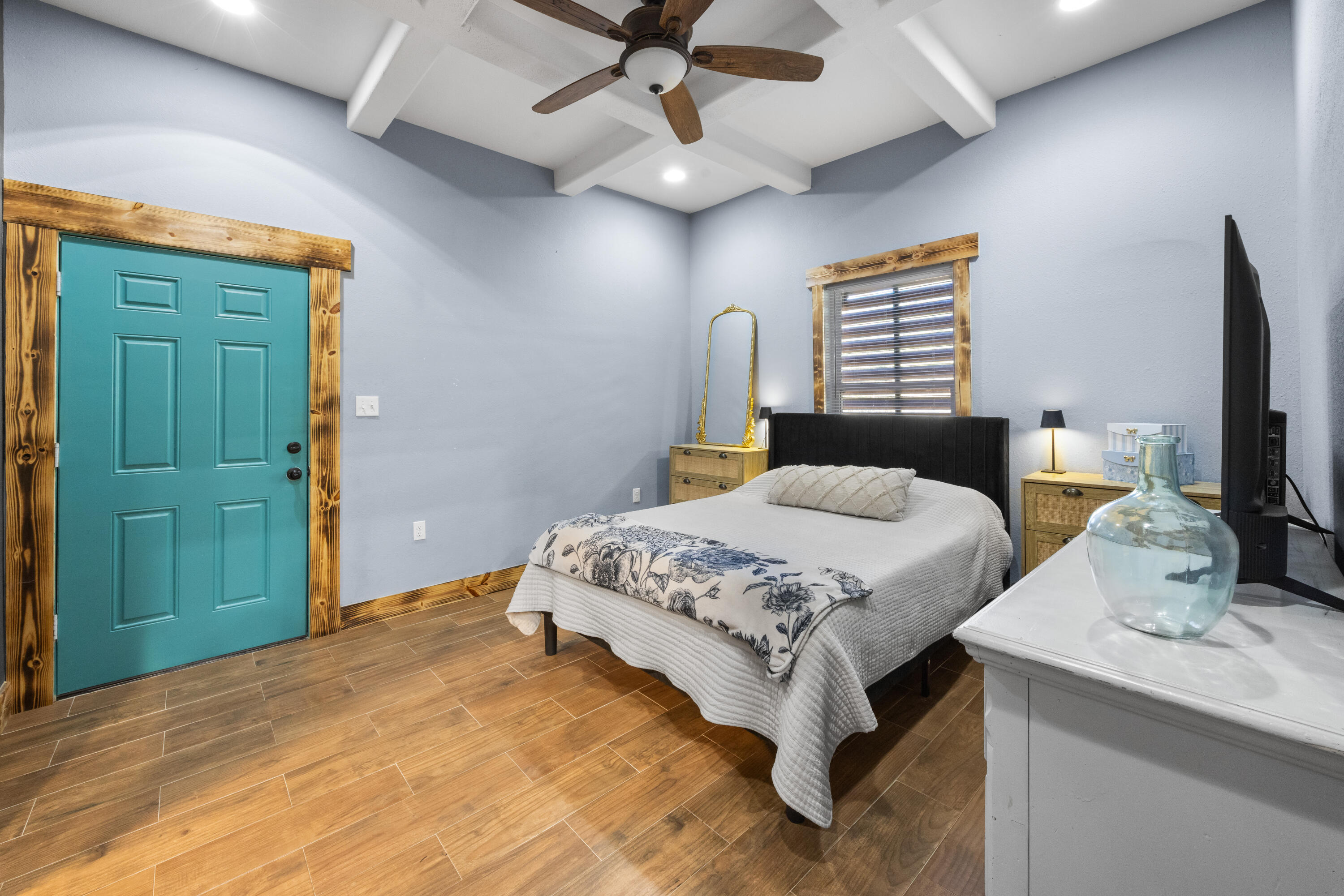 WINGARD ADDN BEG NW - Residential