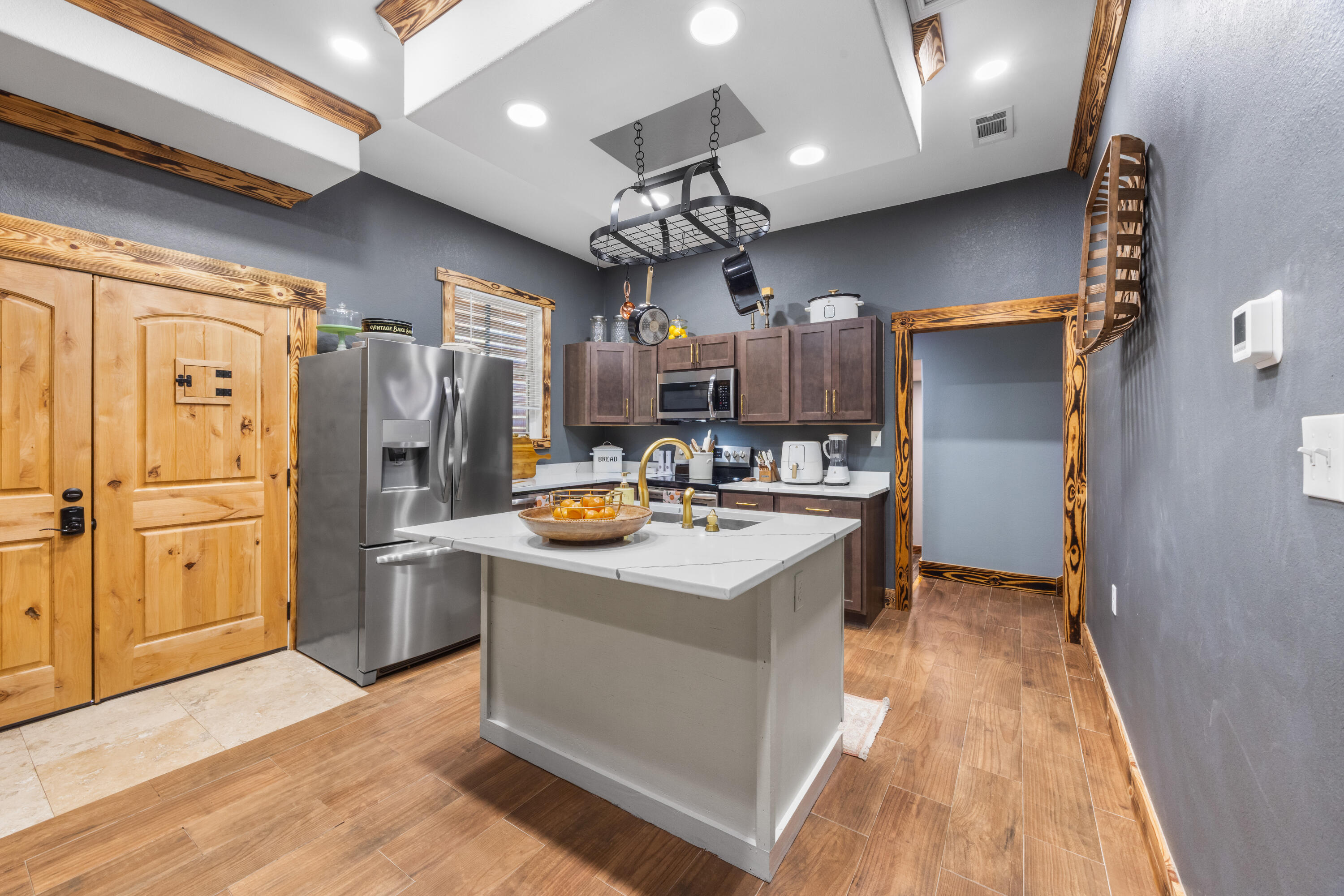 WINGARD ADDN BEG NW - Residential