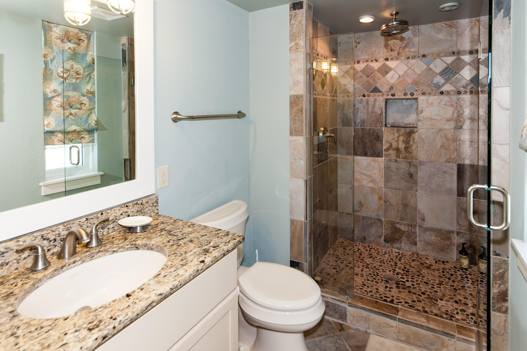 Six Palms - Residential