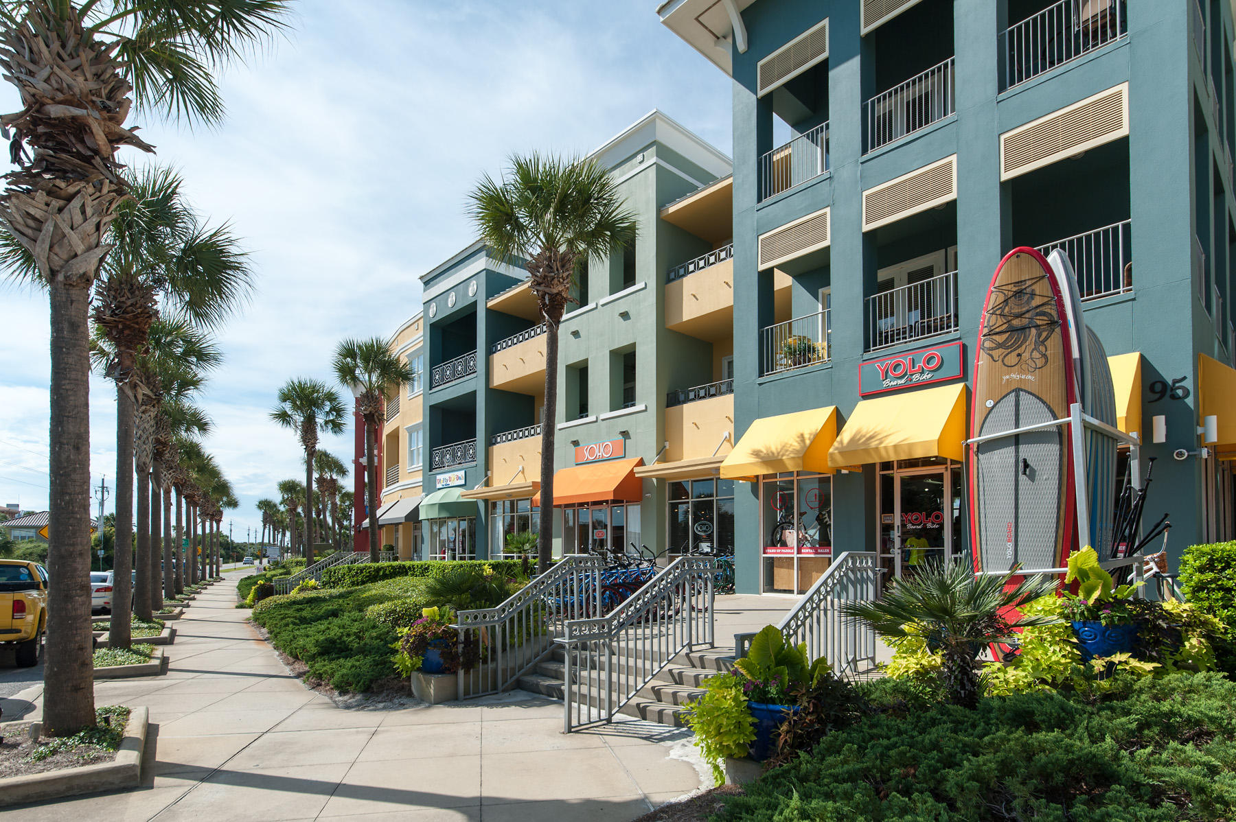 Six Palms - Residential