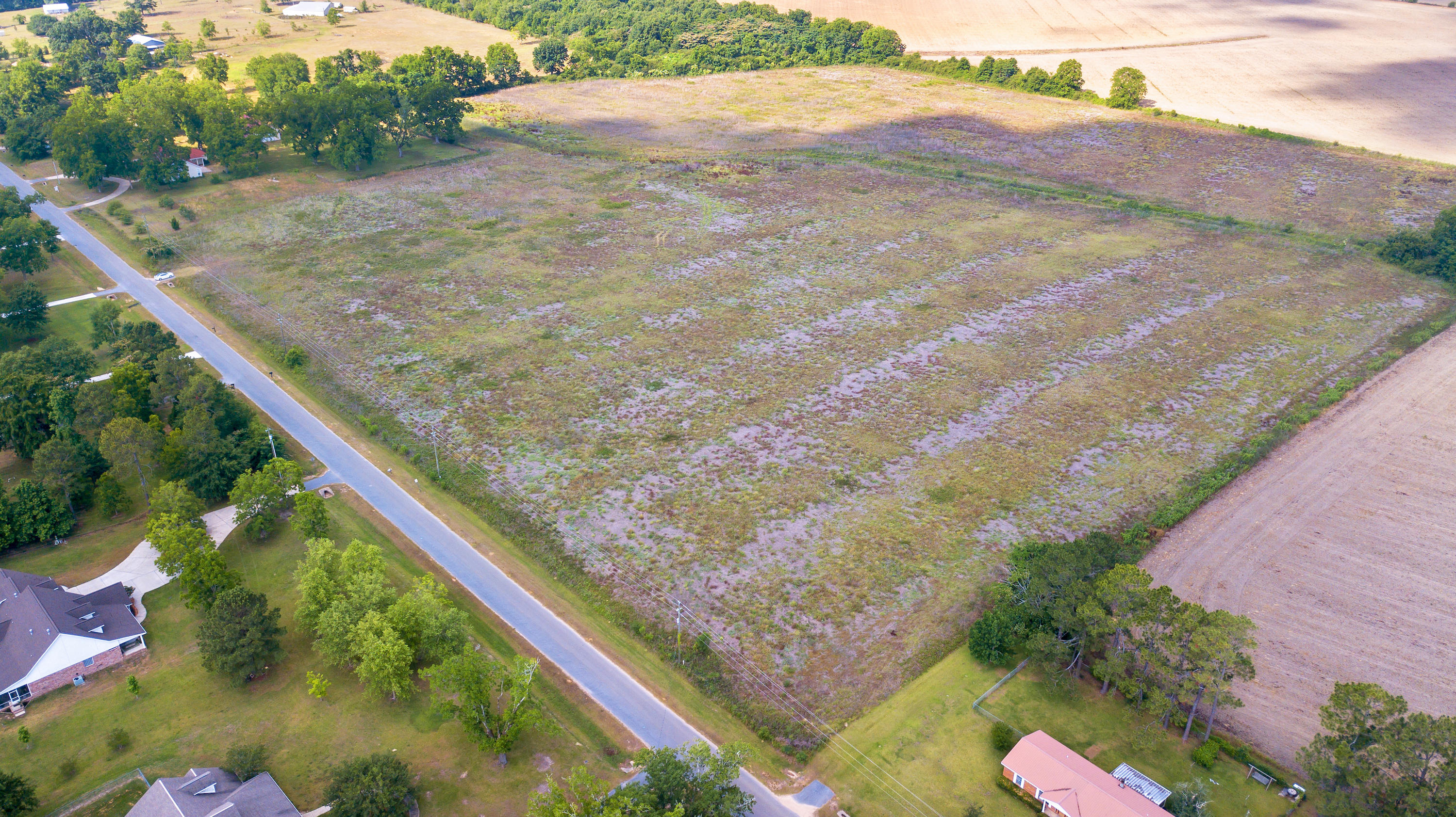 Metes and Bounds- 20 acres - Residential