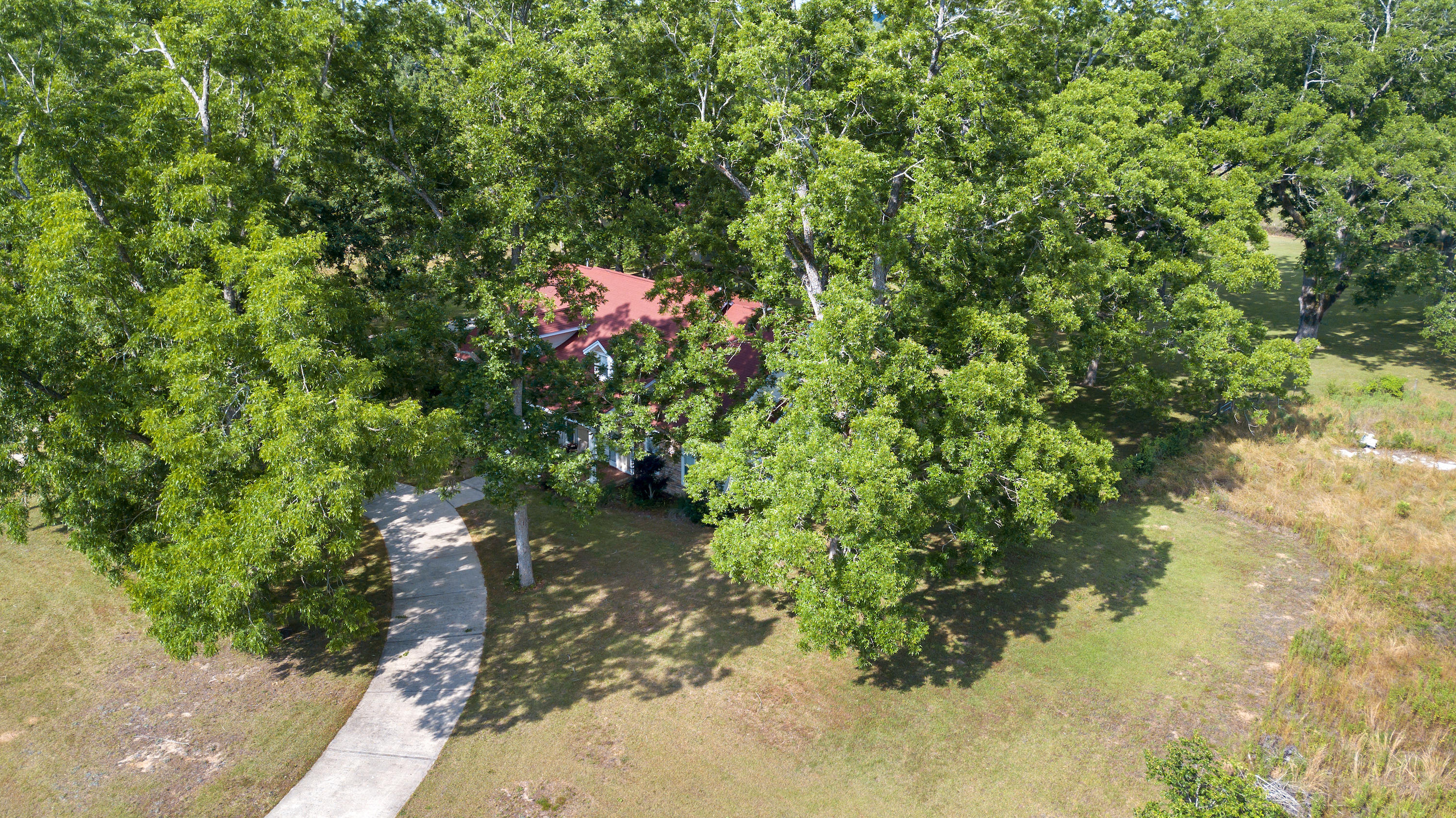 Metes and Bounds- 20 acres - Residential