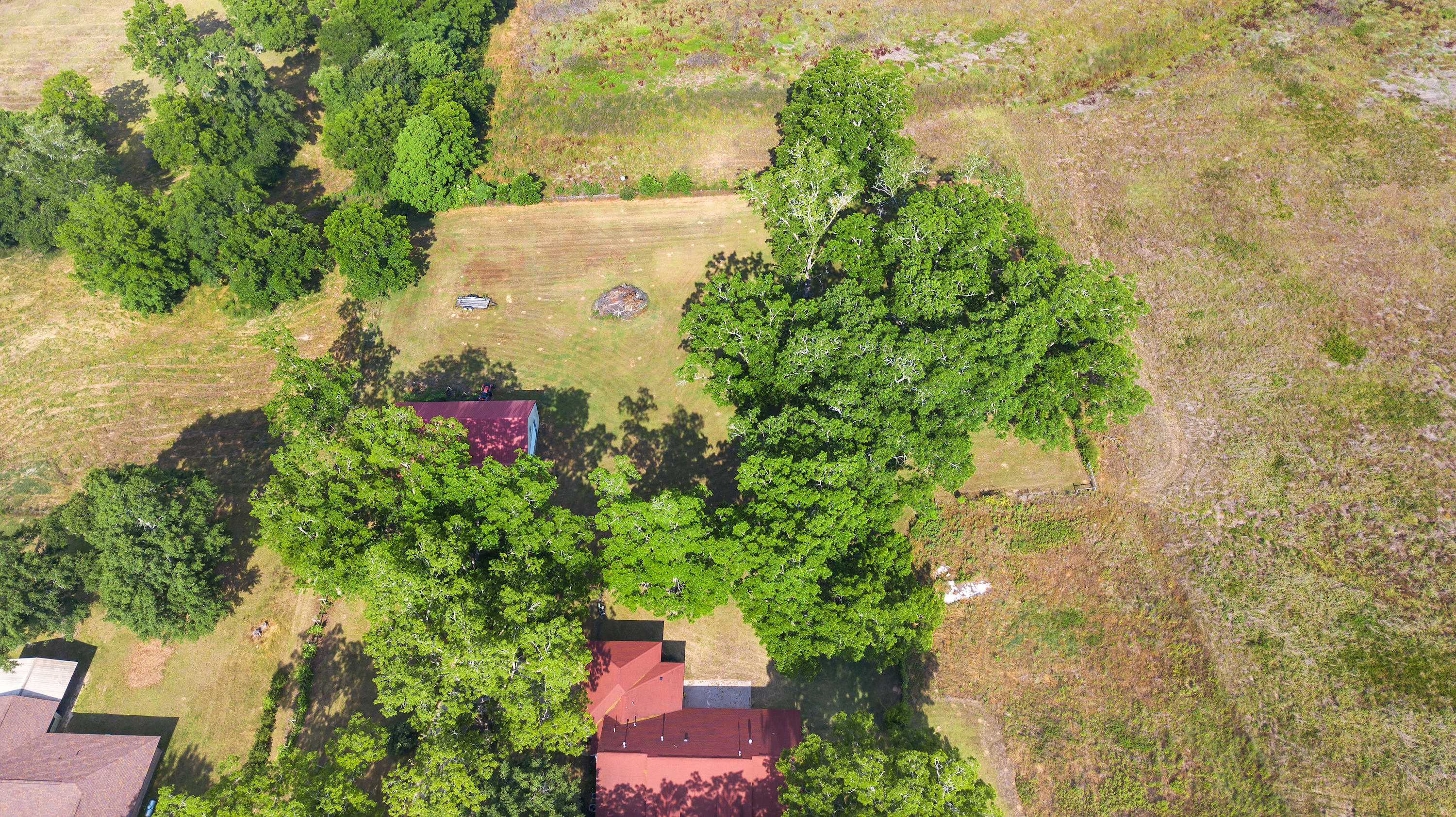 Metes and Bounds- 20 acres - Residential