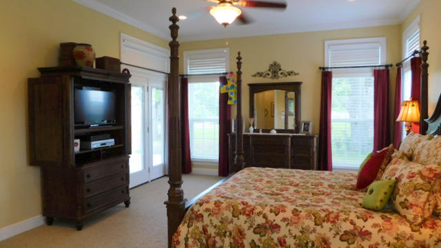 Metes and Bounds- 20 acres - Residential