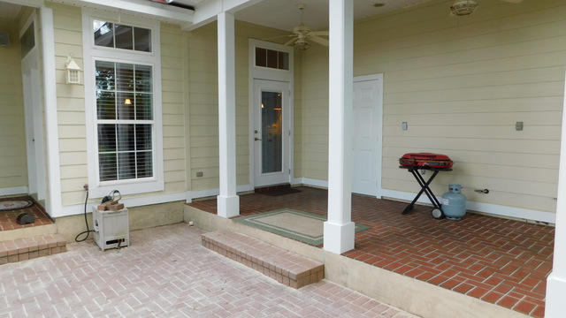 Metes and Bounds- 20 acres - Residential