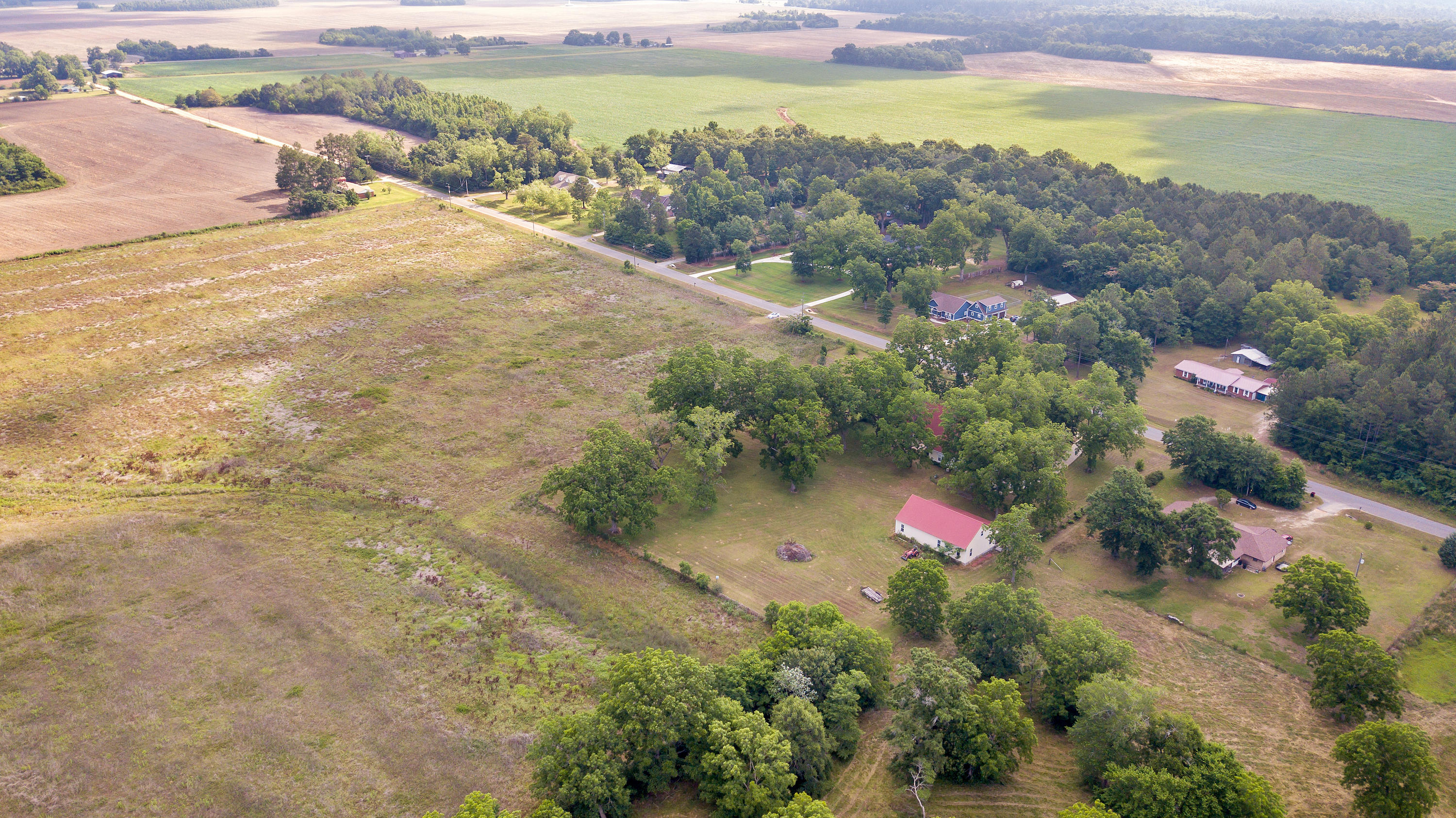 Metes and Bounds- 20 acres - Residential