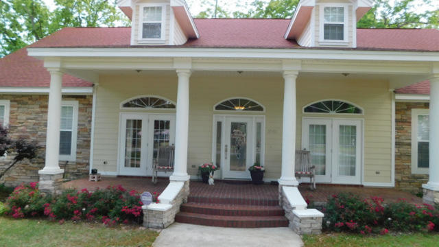 Metes and Bounds- 20 acres - Residential