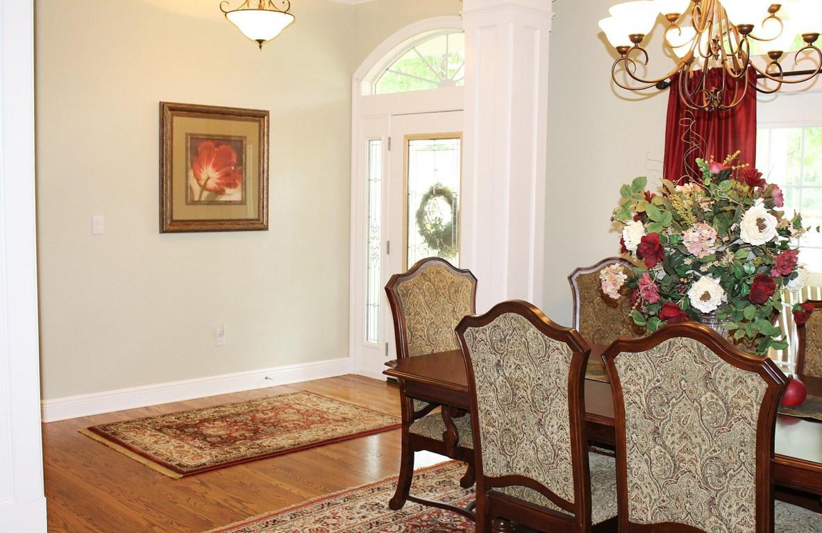 Metes and Bounds- 20 acres - Residential