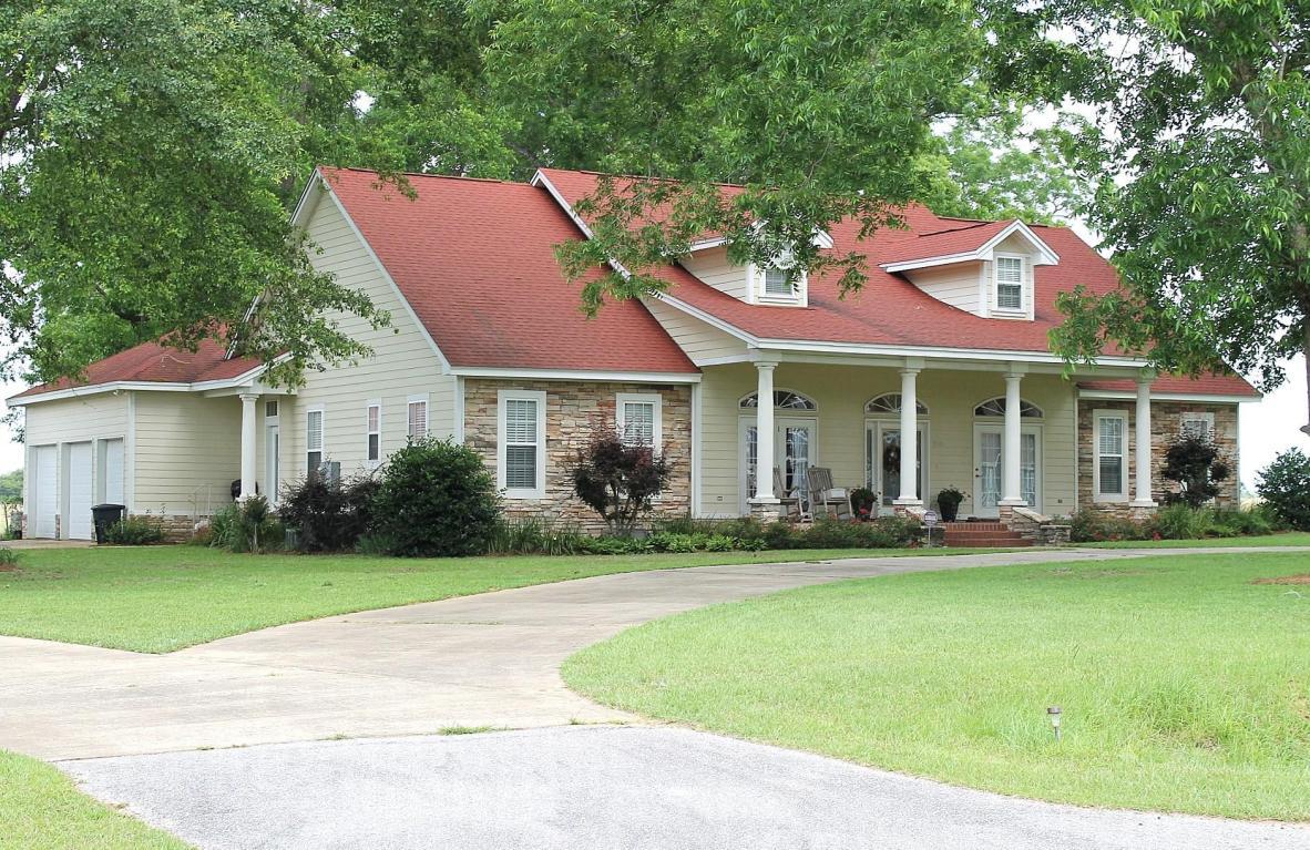 Metes and Bounds- 20 acres - Residential