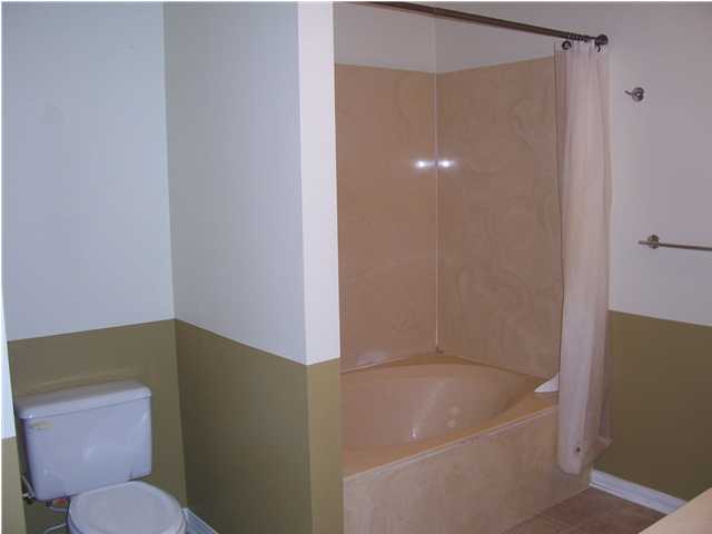 WATER OAKS 4 T/H - Residential Lease