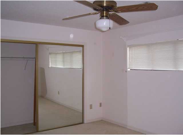 WATER OAKS 4 T/H - Residential Lease