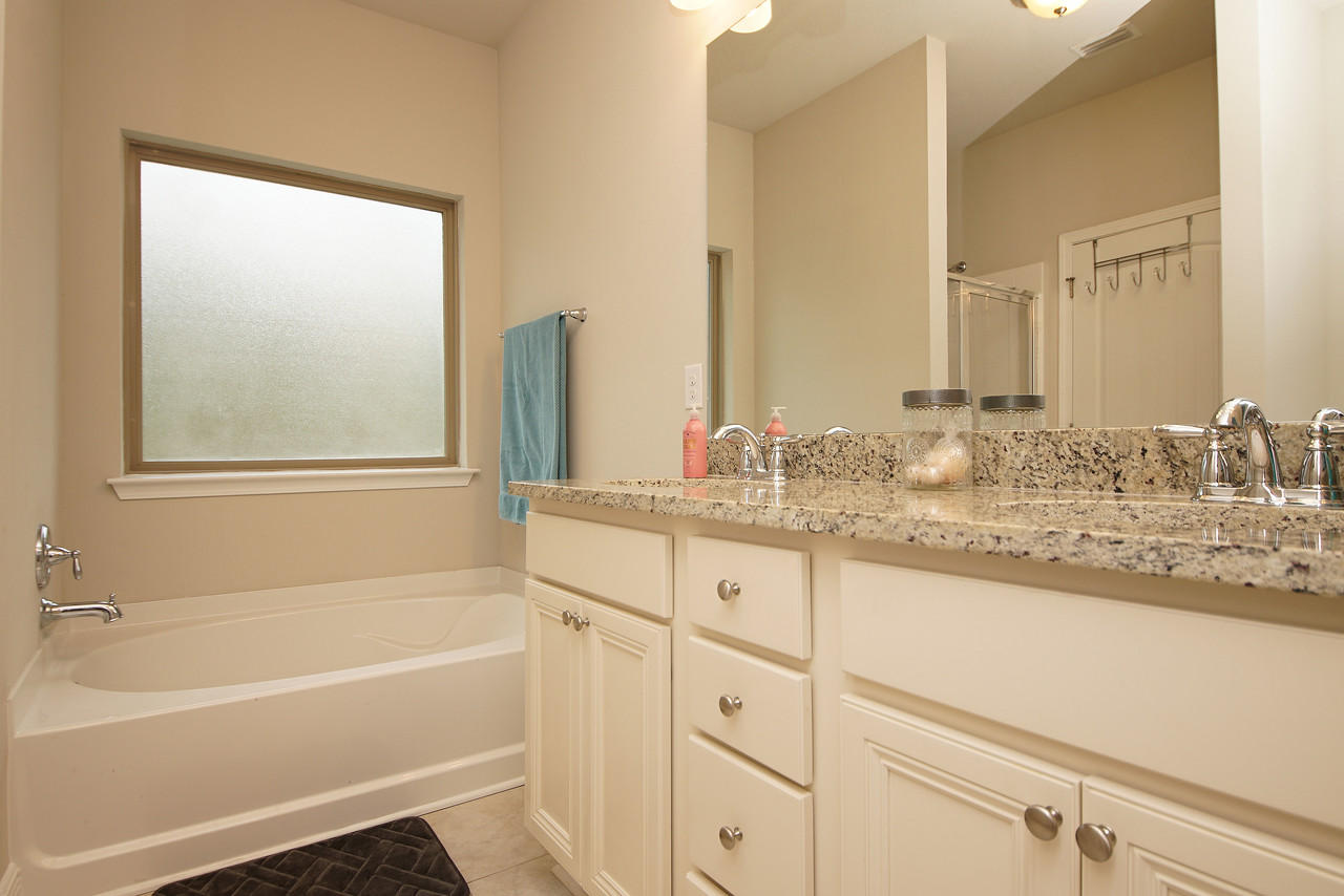 PASSAGES AT HAMMOCK BAY - Residential