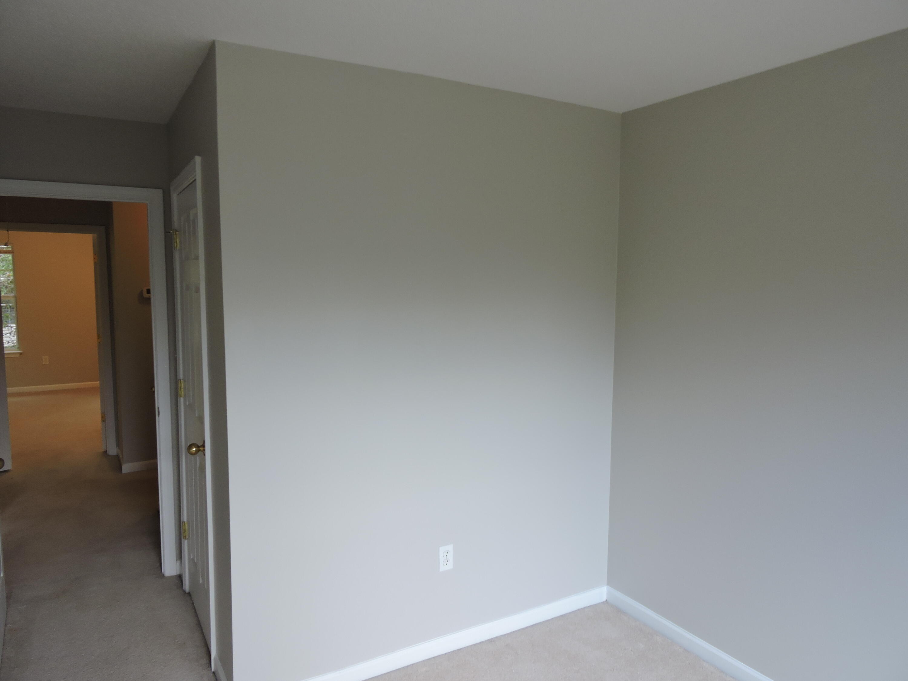 ROLLING PINES - Residential Lease