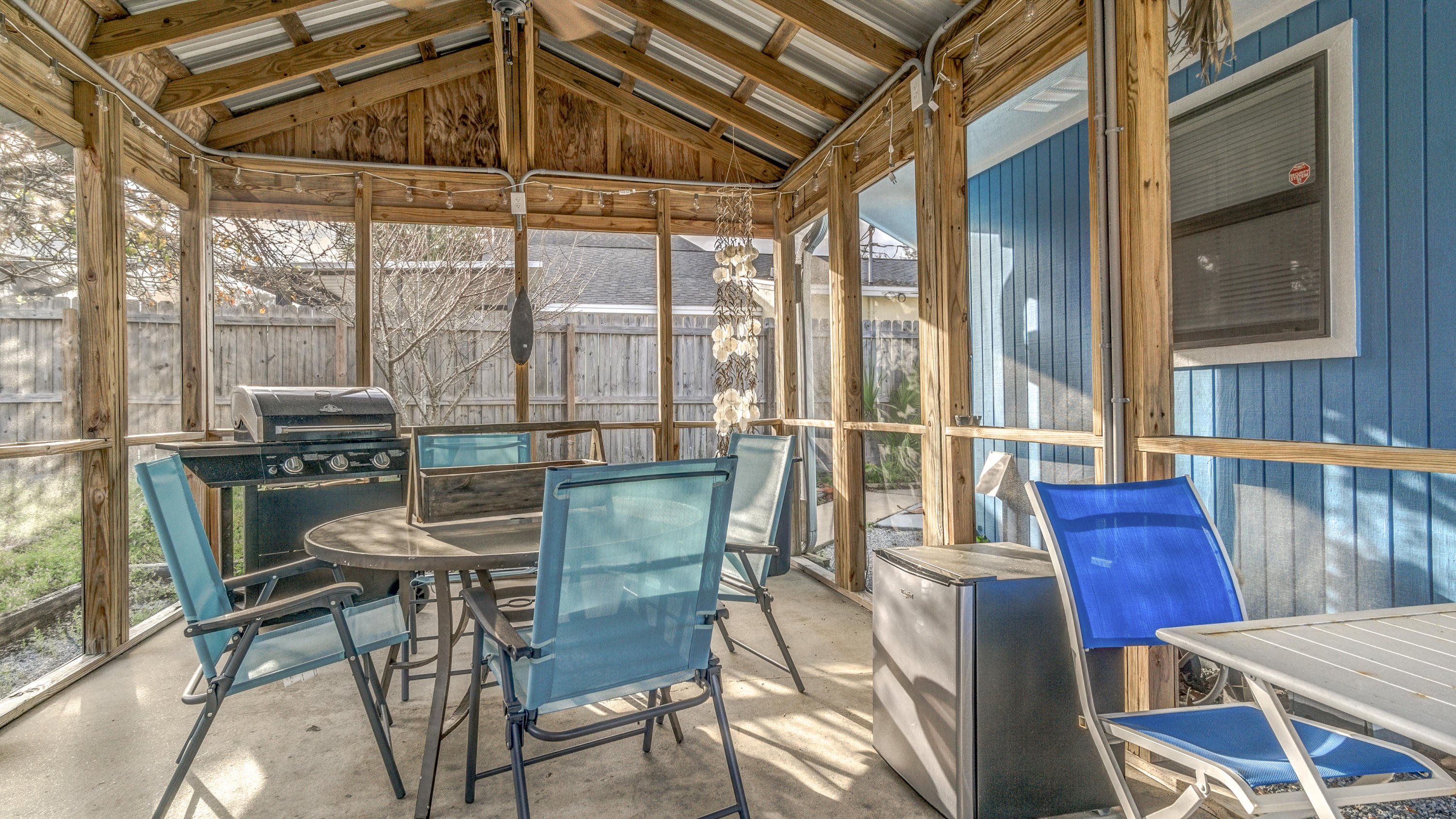 RIVIERA BEACH - Residential