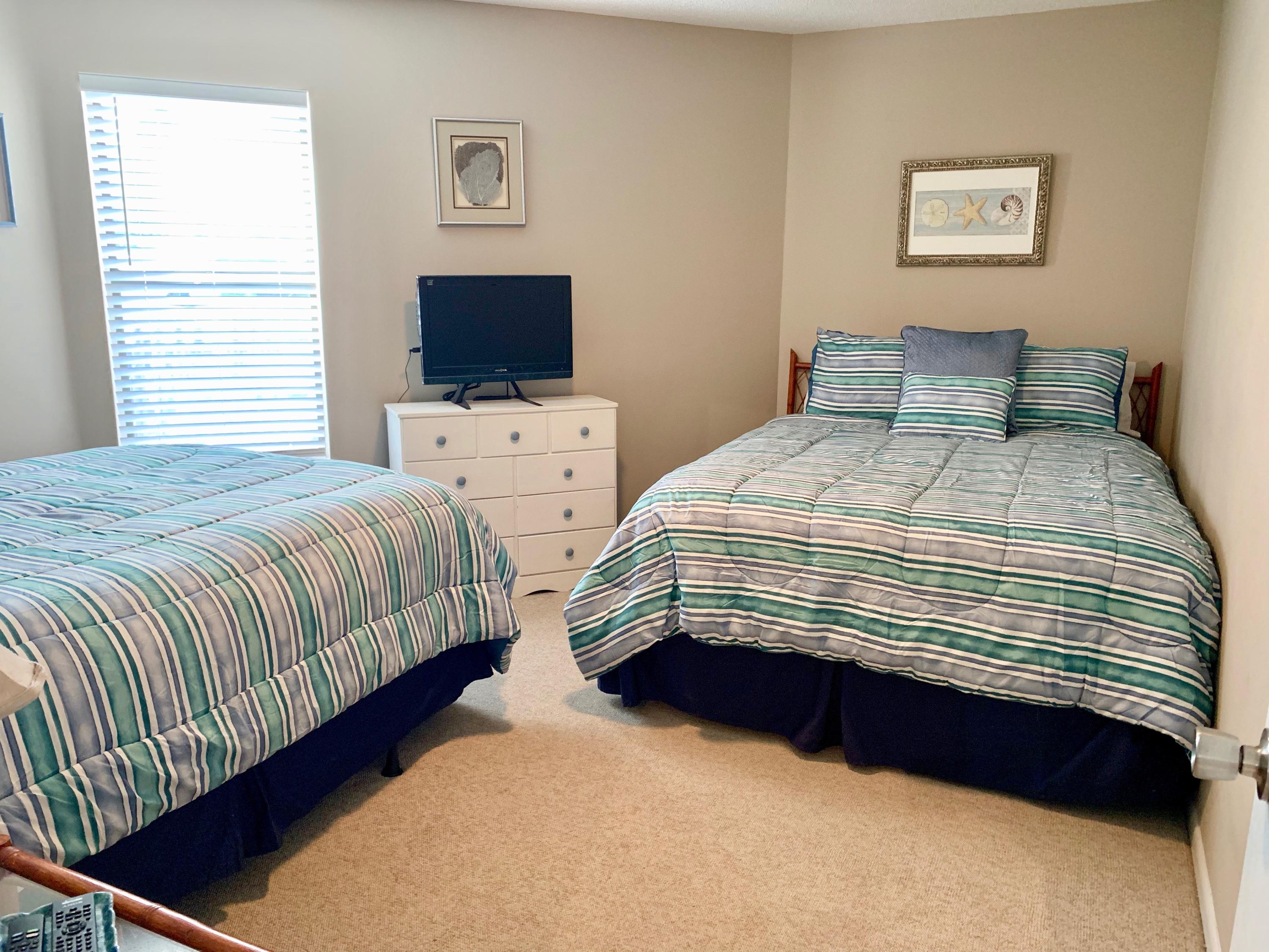 RIVIERA BEACH - Residential