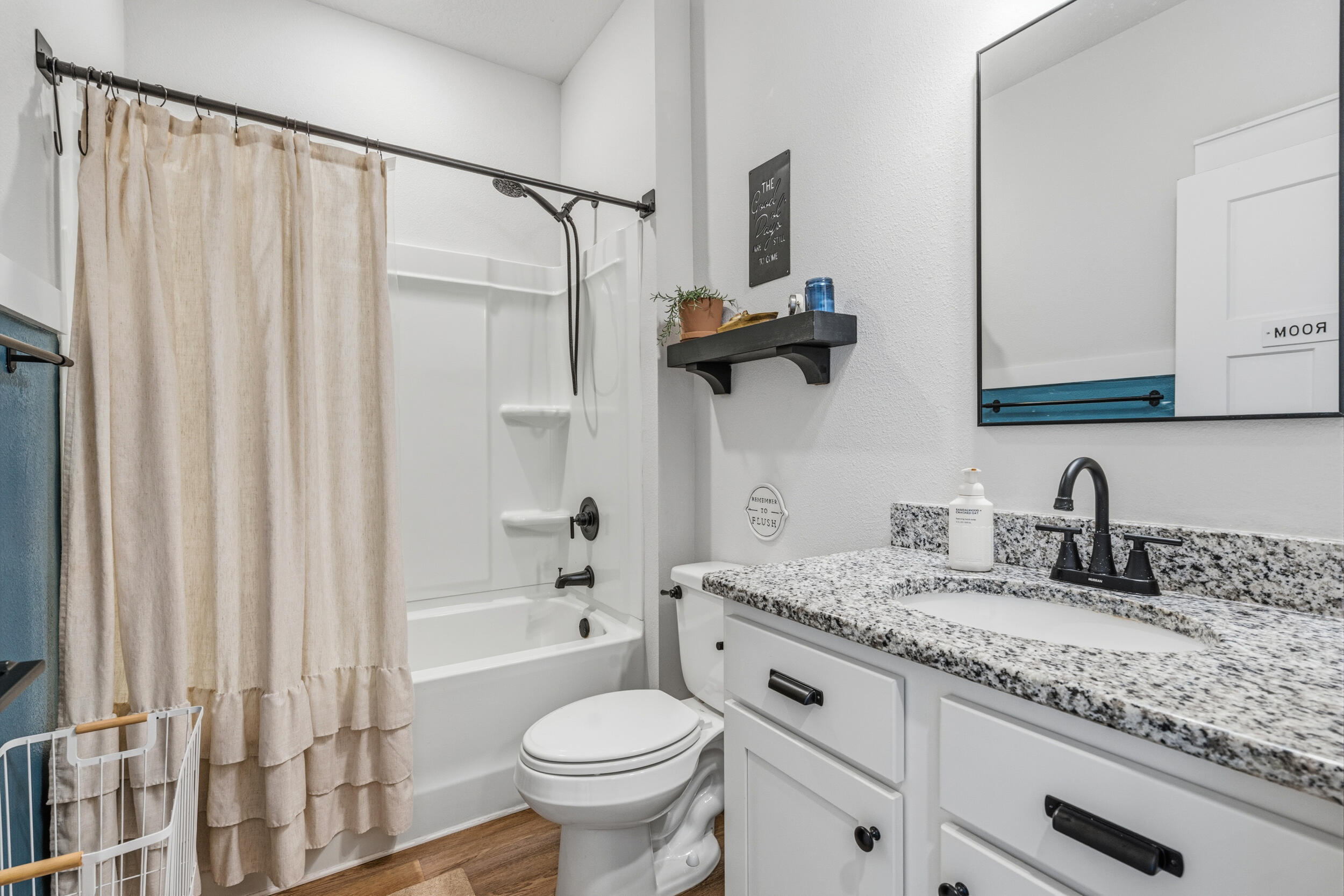 FOREST BAY ESTATES - Residential