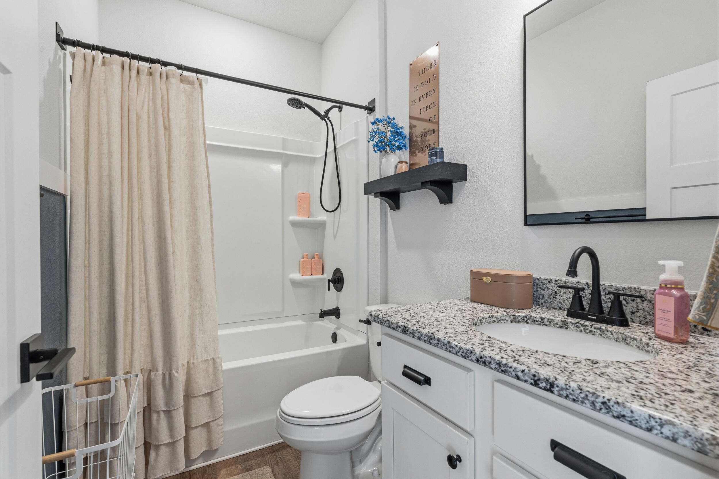 FOREST BAY ESTATES - Residential