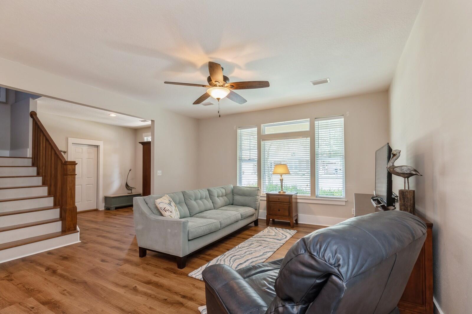 HAMMOCK BAY - Residential