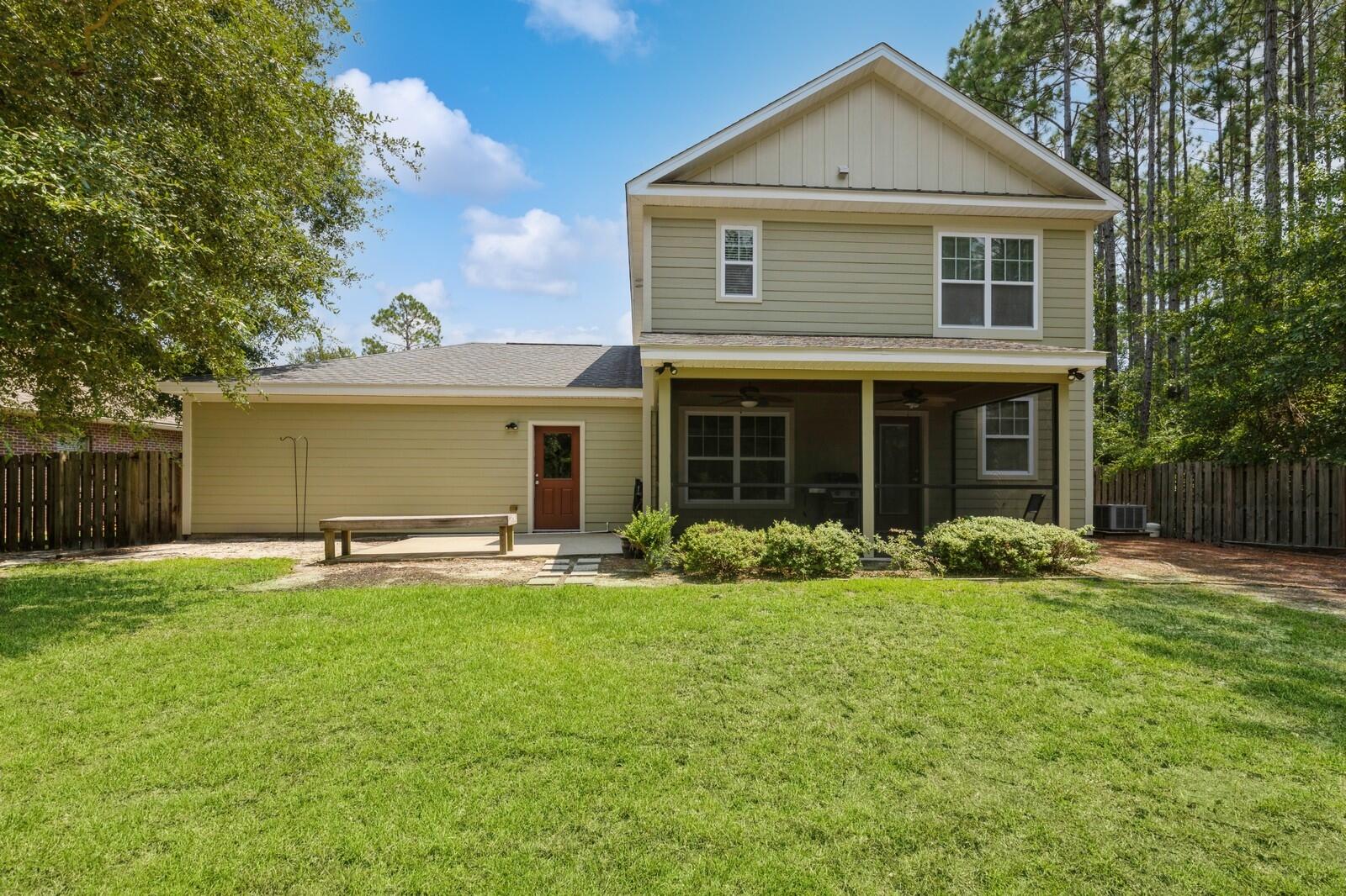 HAMMOCK BAY - Residential
