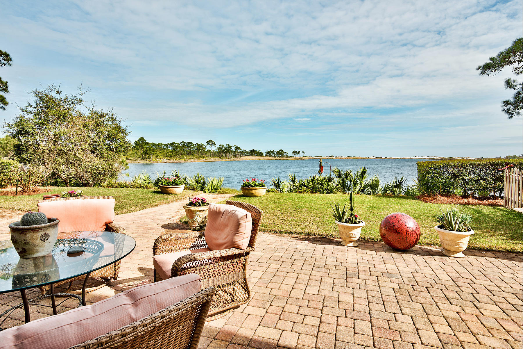 LAKEPLACE AT GRAYTON BEACH T/H - Residential