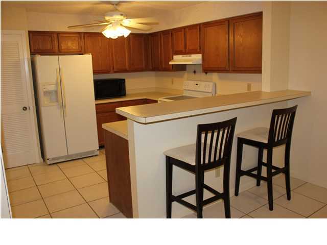 GARDEN OAKS CONDO - Residential Lease