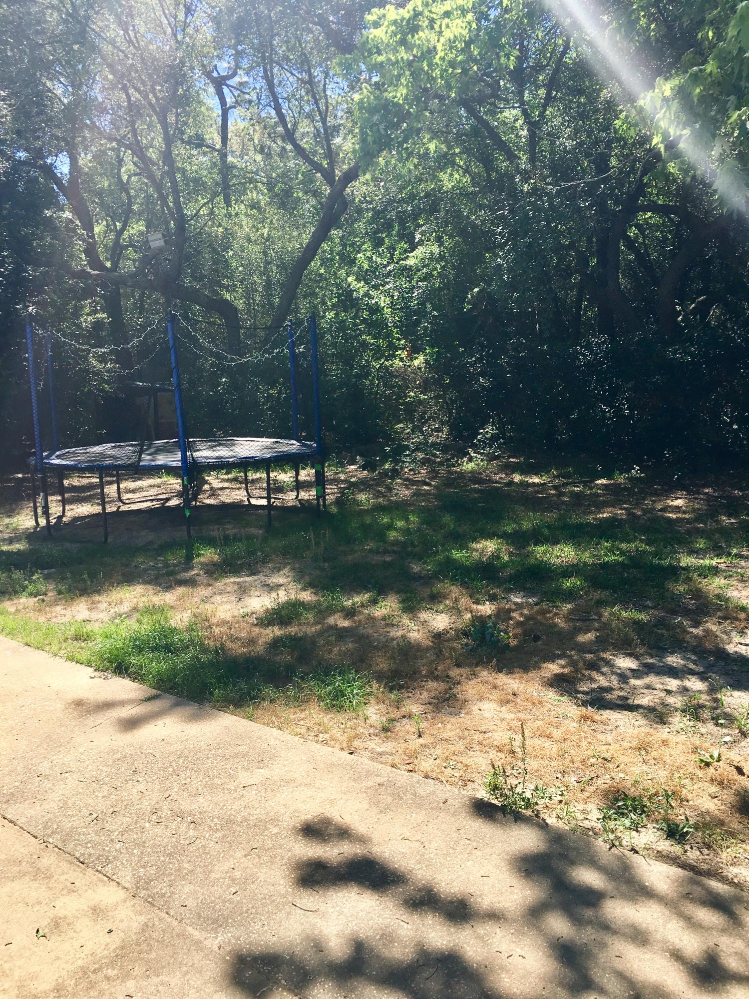 SHERWOOD FOREST - Residential