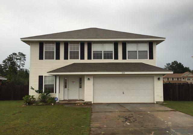REO ~ Awesome Opportunity...! This 4 Bd / 3 Ba home offers a raised ceiling in the living room & plenty of cabinet & counter top space in the kitchen. The master bath offers double vanity, separate shower & garden tub. The large fenced back yard offers plenty of space for entertaining. The current list price is $132,900. The online auction start date is 1/9/2016 & ends 1/13/2016. Bank of America, N.A. (the ''Bank'') associates and/or Bank associates, household members, and HTS business partners of the Bank, are prohibited from purchasing REO and auctioned REO properties, either owned or serviced by the Bank, whether directly or indirectly.