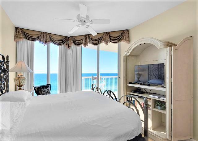 SILVER BEACH TOWERS - Residential