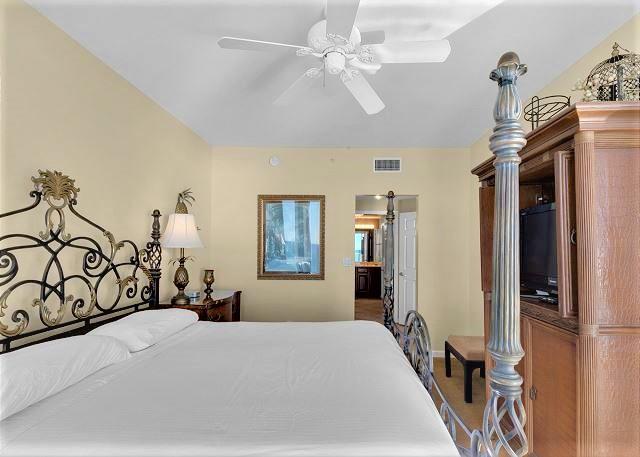 SILVER BEACH TOWERS - Residential