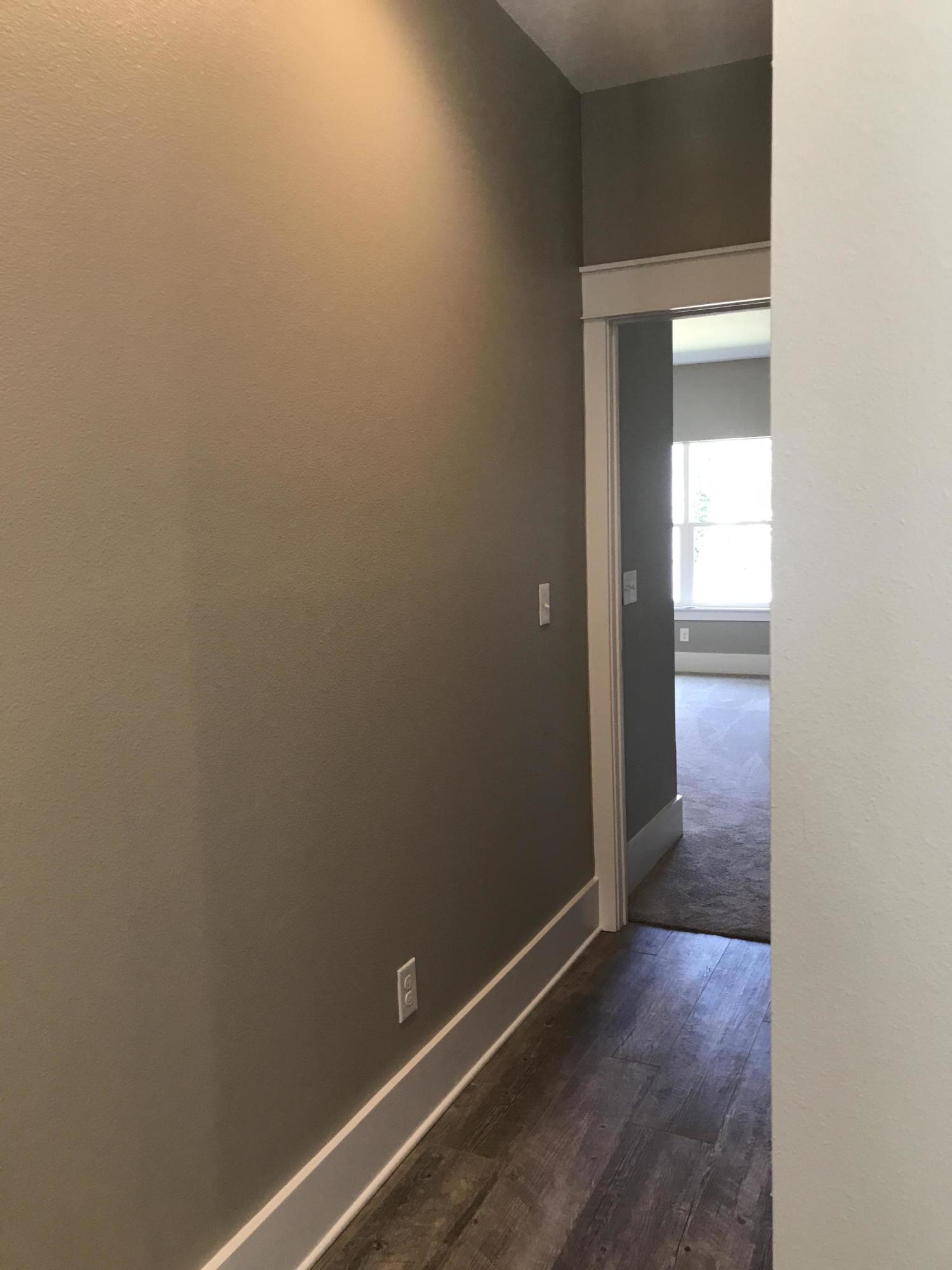 ELLIOTTS POINT - Residential