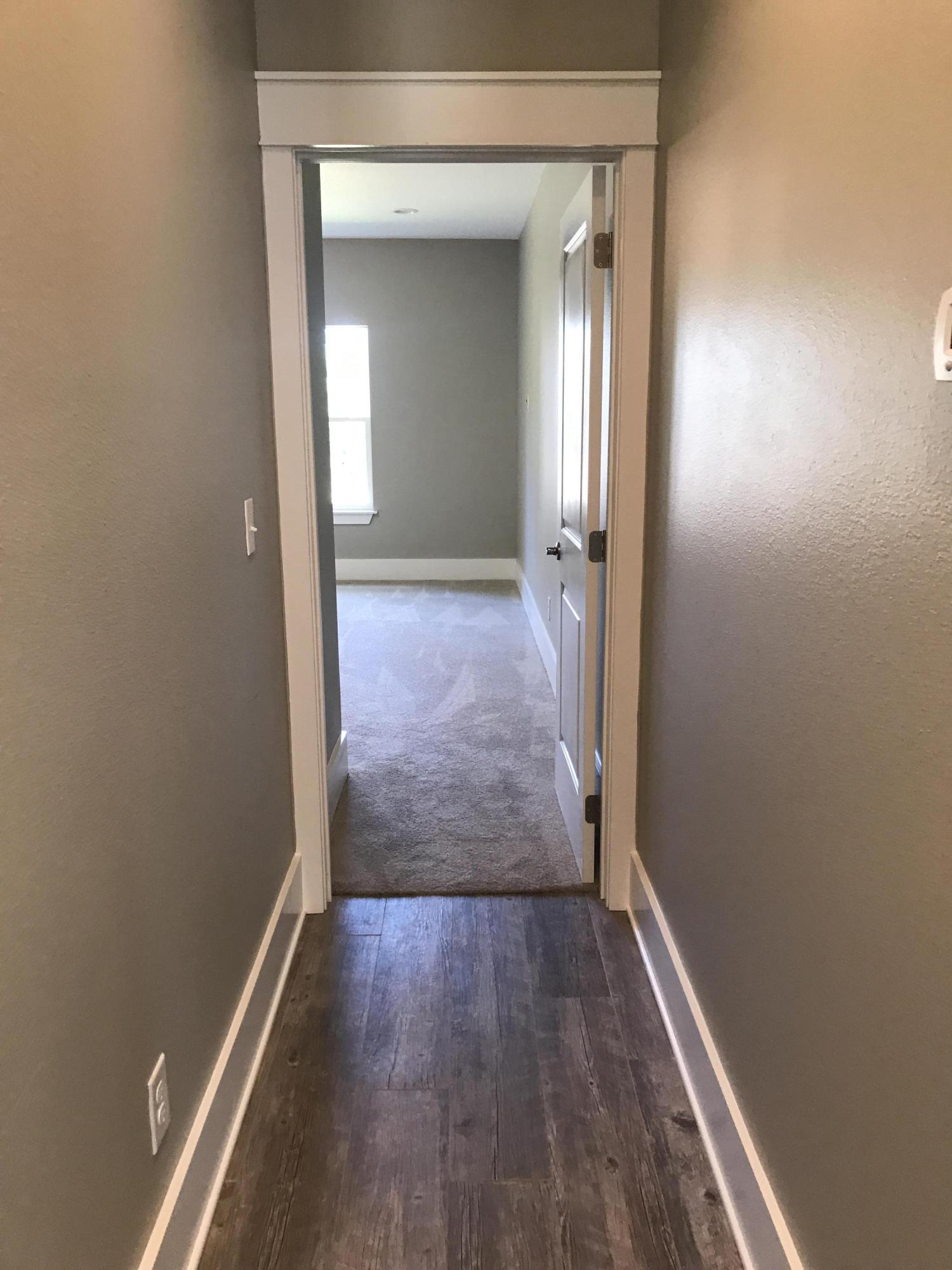 ELLIOTTS POINT - Residential