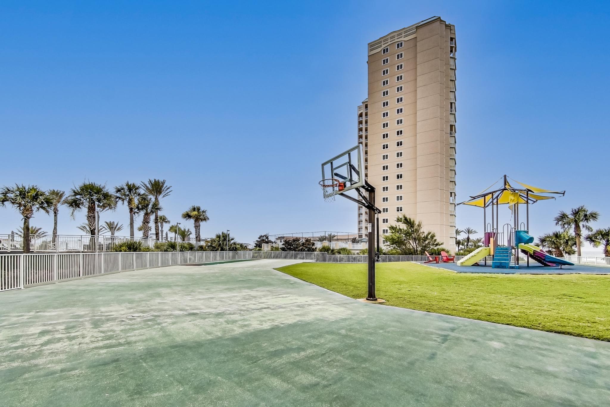 EDGEWATER BEACH - Residential