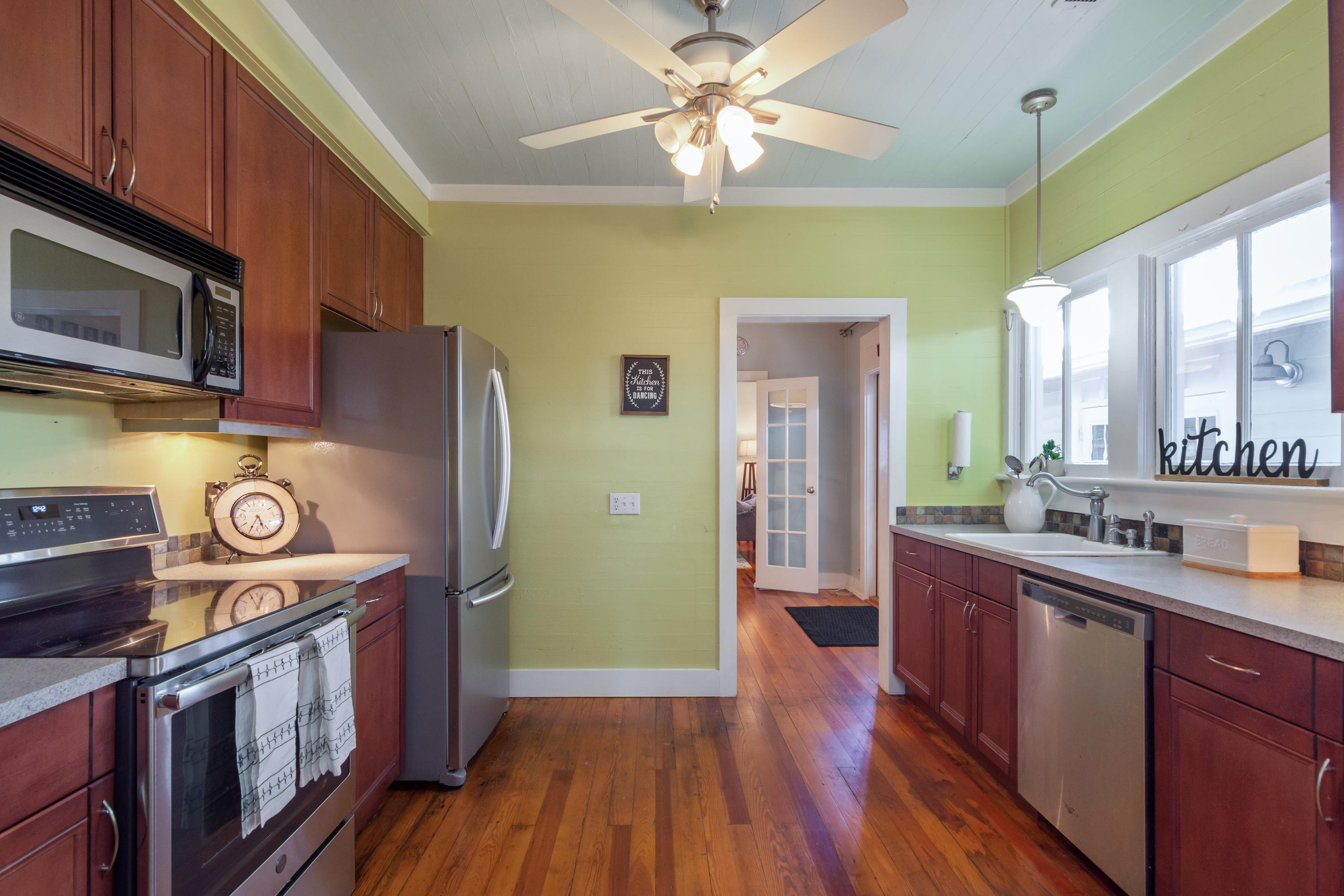 TOWN OF DEFUNIAK SPRINGS - Residential