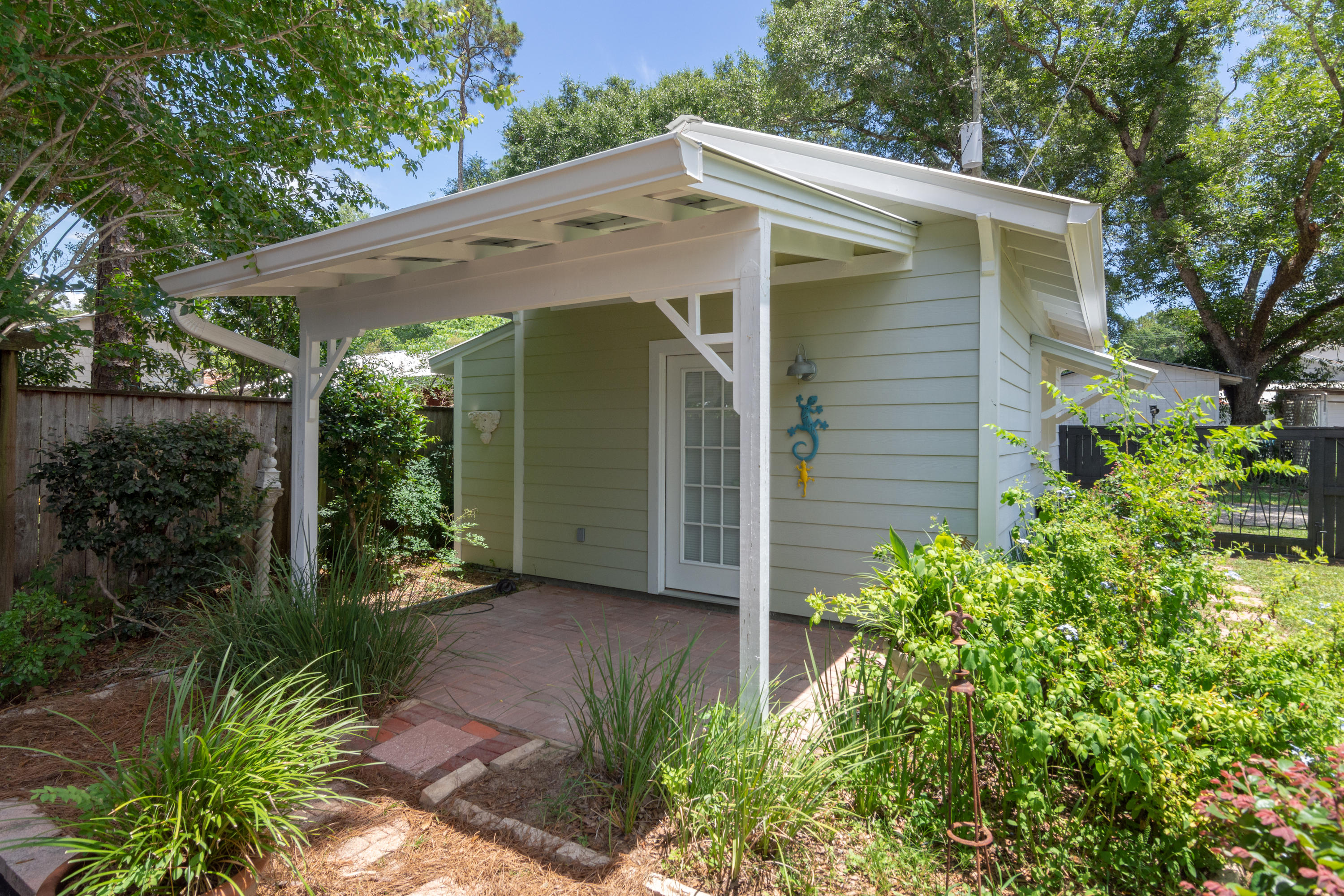 TOWN OF DEFUNIAK SPRINGS - Residential